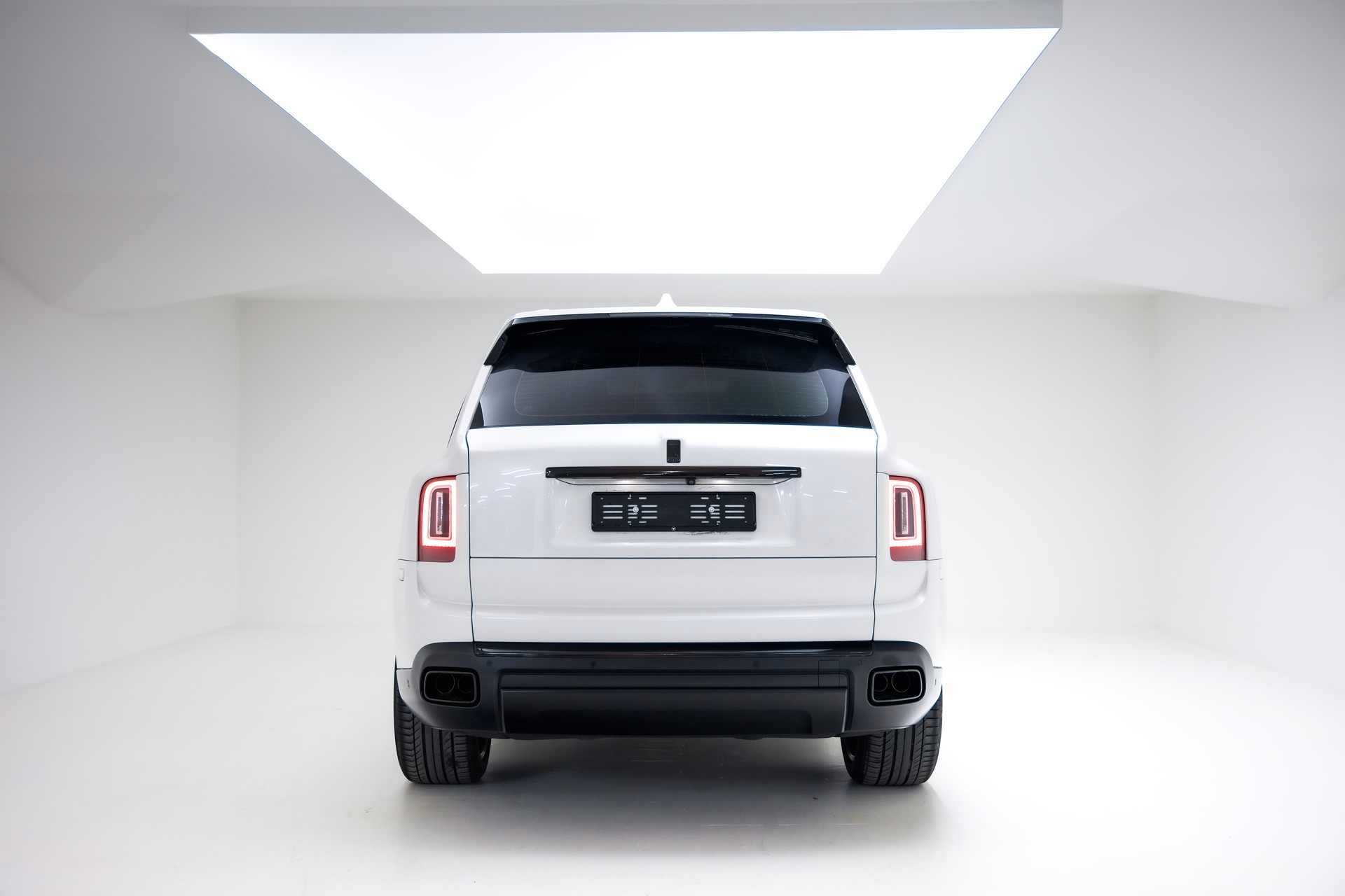 ROLLS-ROYCE Cullinan 6.7 V12-image-9