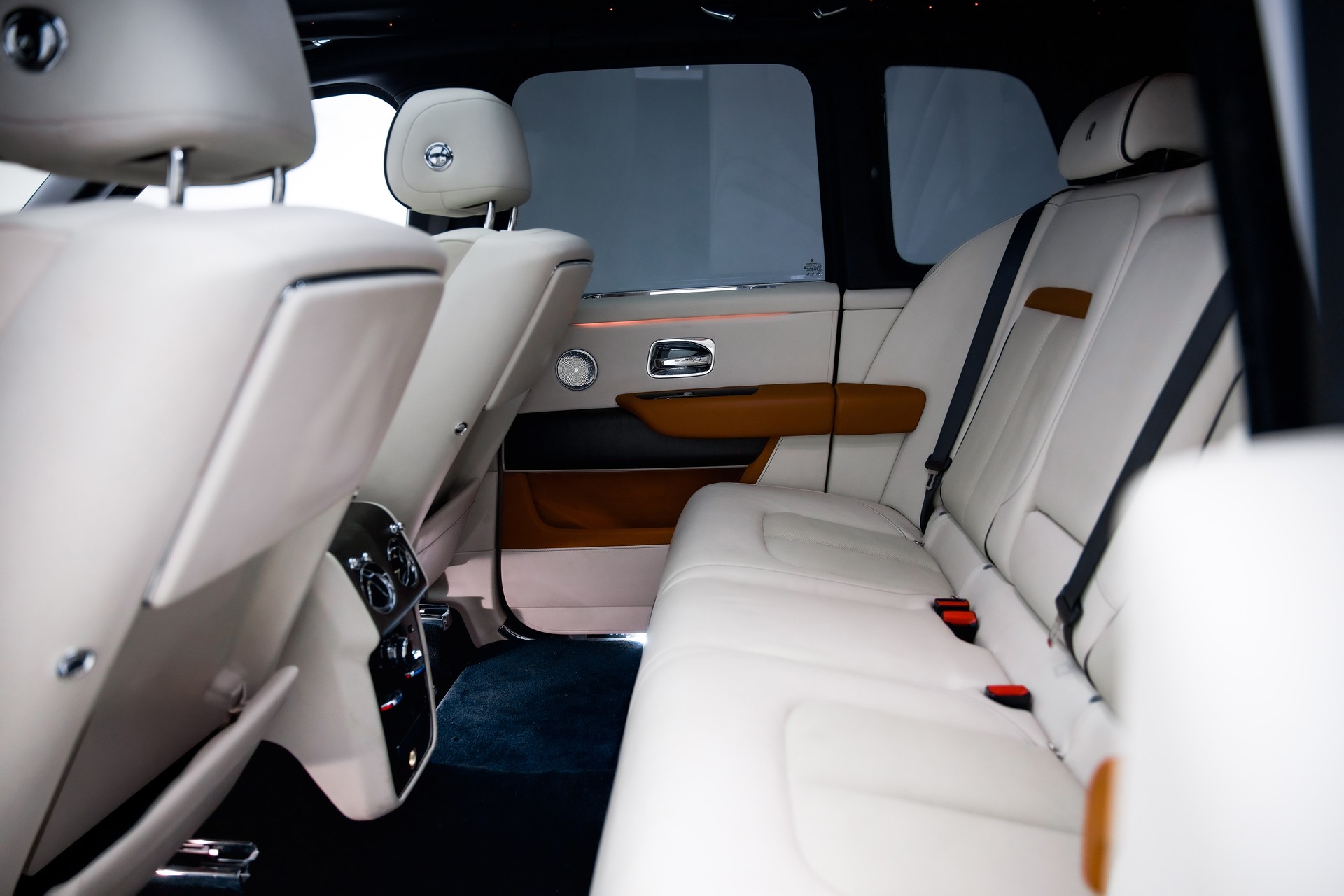 ROLLS-ROYCE Cullinan 6.7 V12-image-24