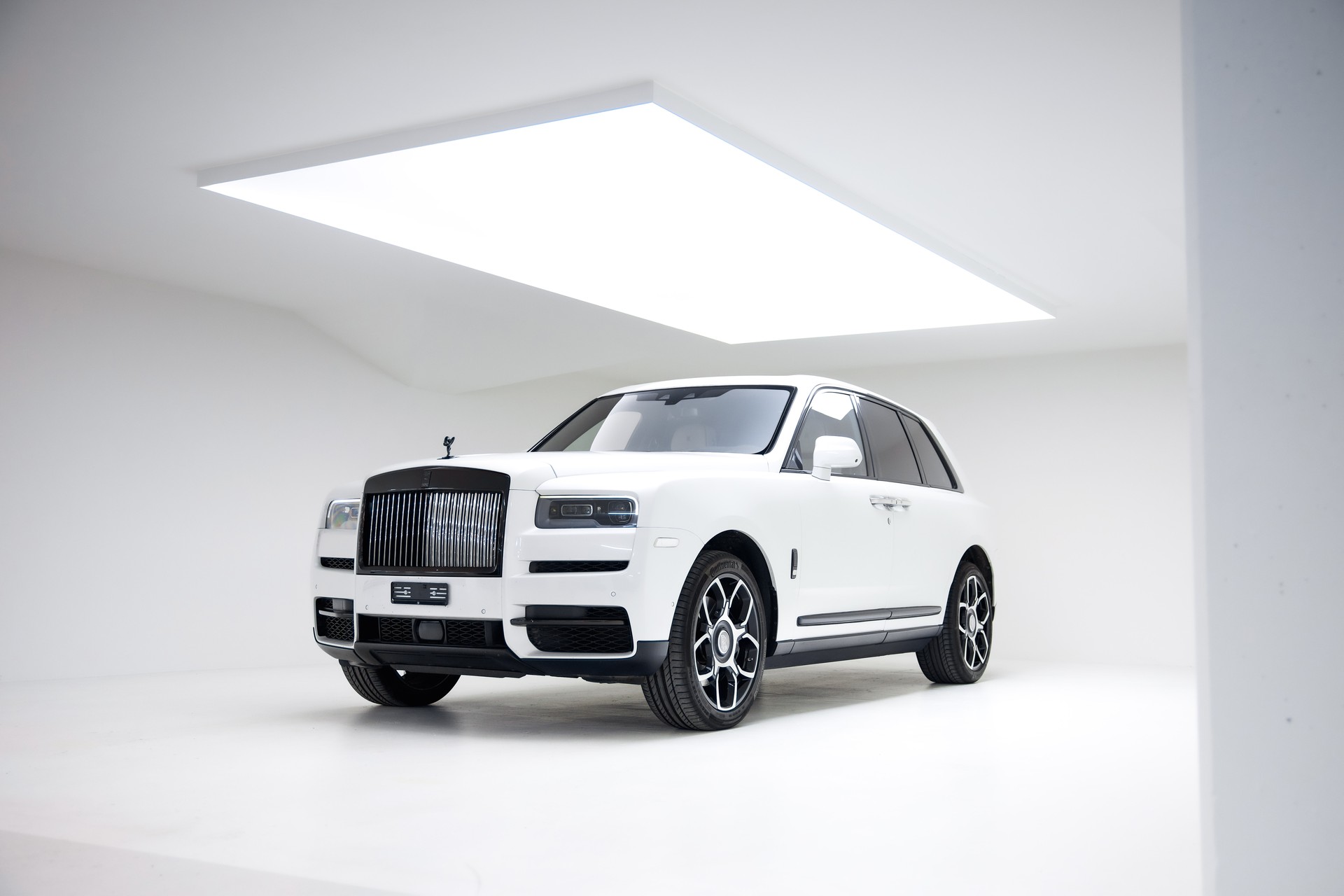 ROLLS-ROYCE Cullinan 6.7 V12