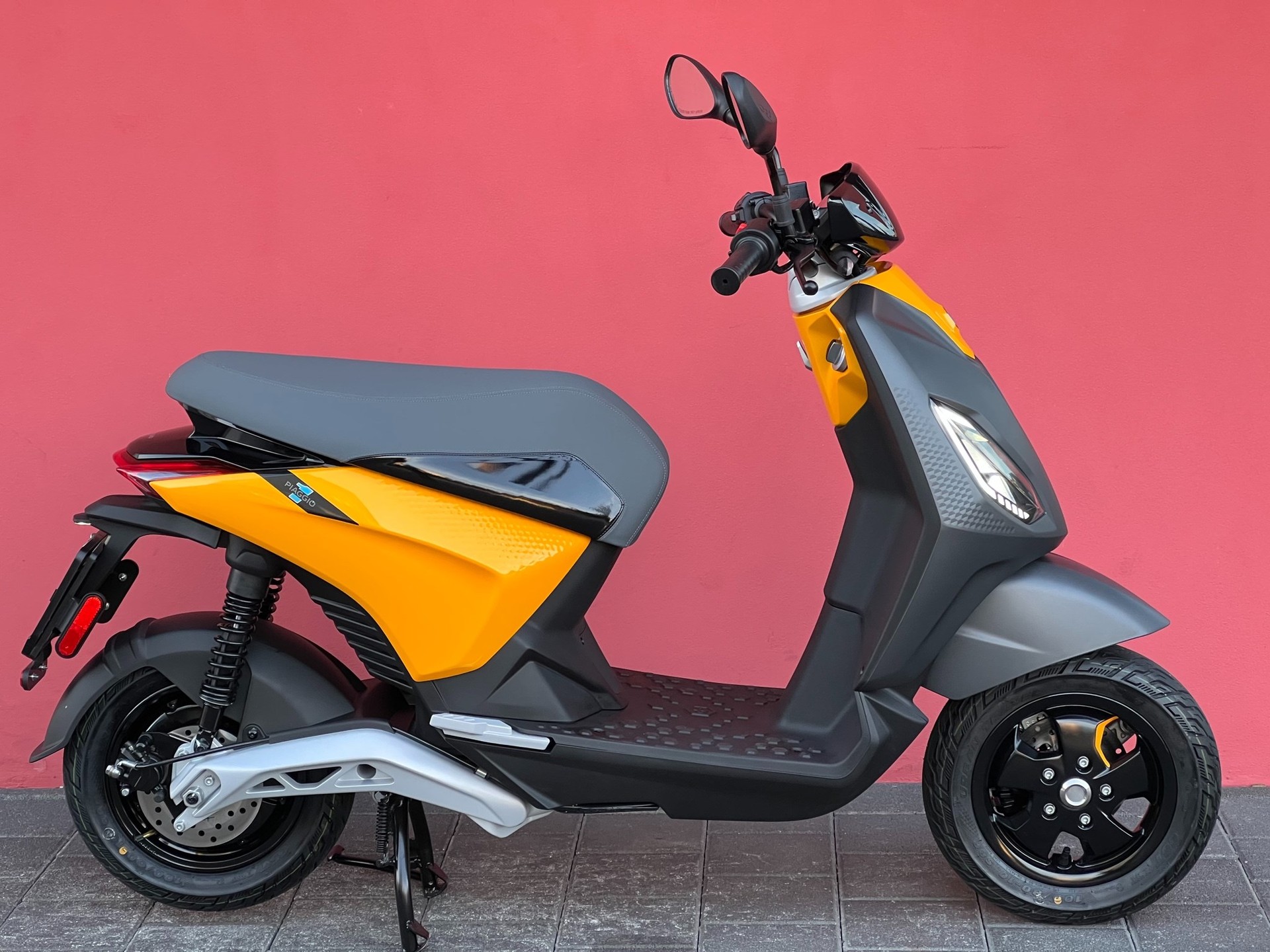 PIAGGIO Piaggio 1 Active 60km/h-image-9