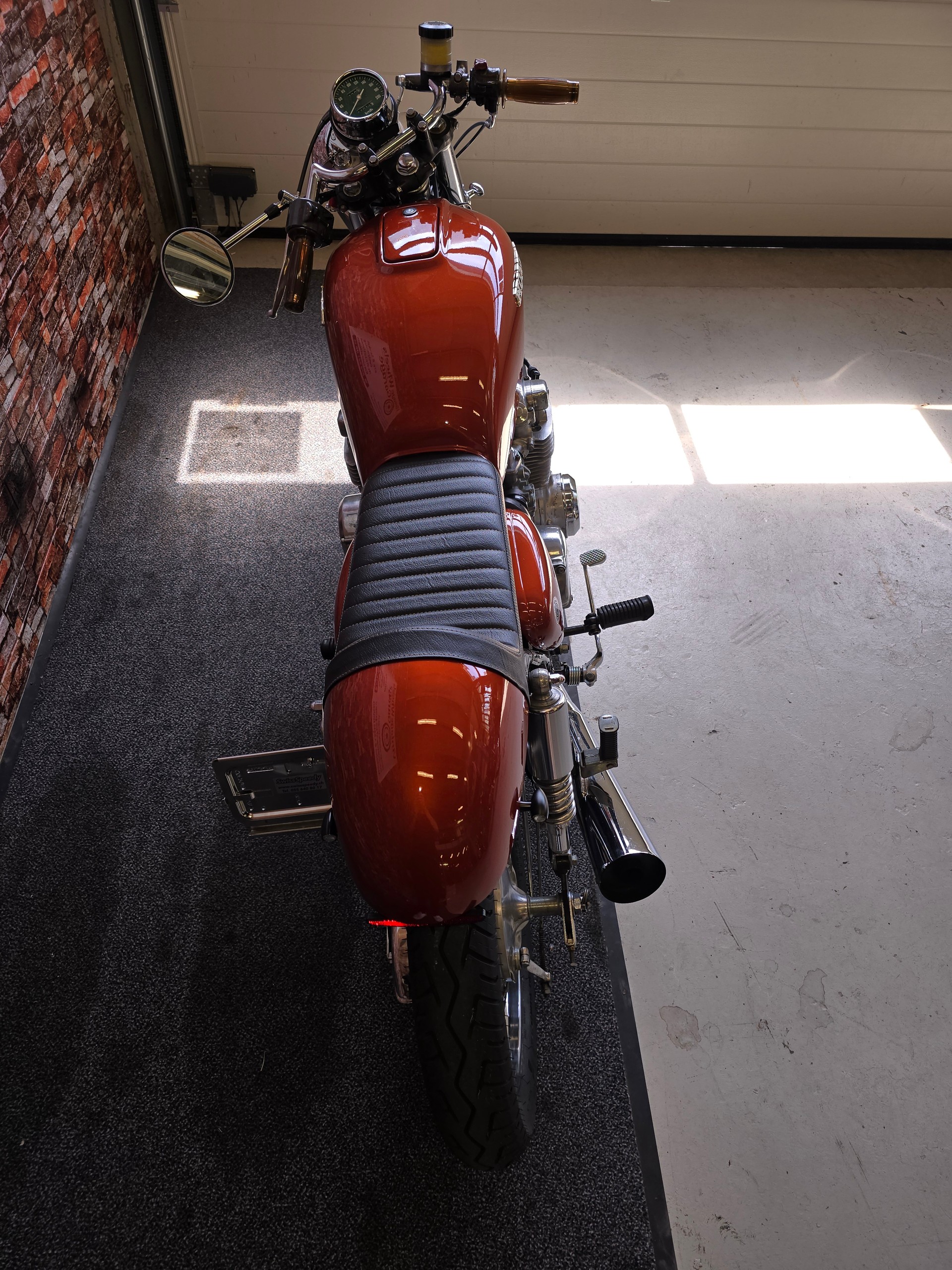 HONDA CB550F-image-7