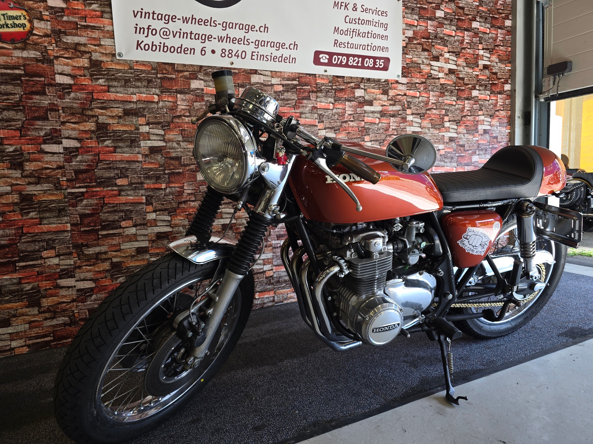 HONDA CB550F