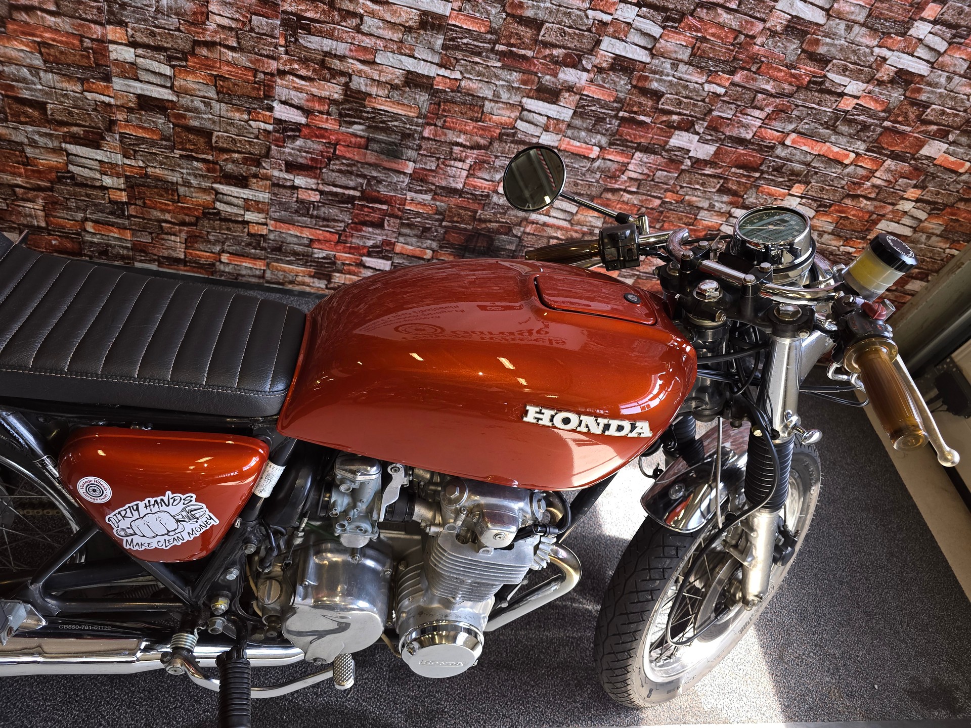 HONDA CB550F-image-8