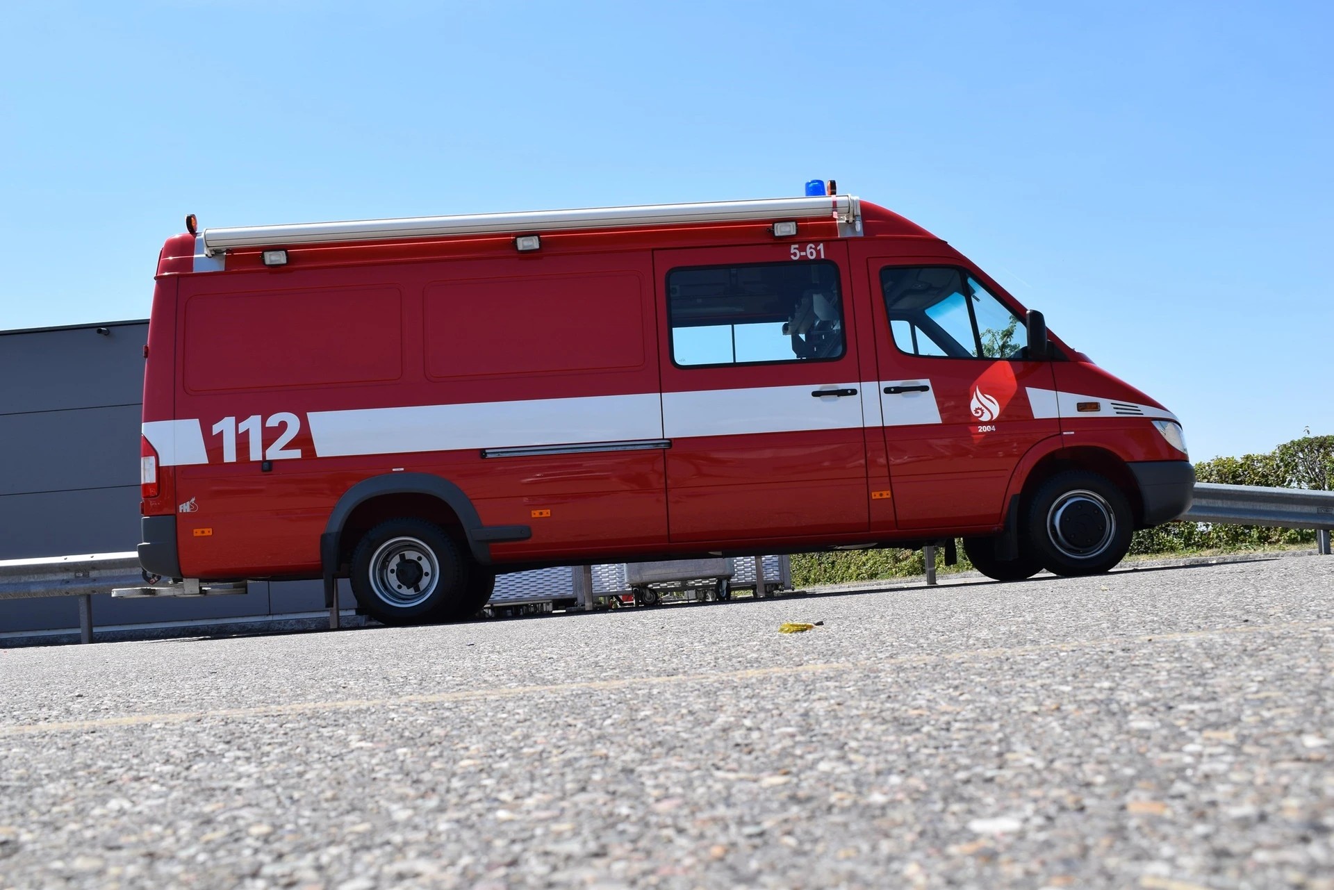 MERCEDES-BENZ SPRINTER 416 CDI DUO AUTOMATIK FEUERWEHR l 156 PS-showroom-element-2