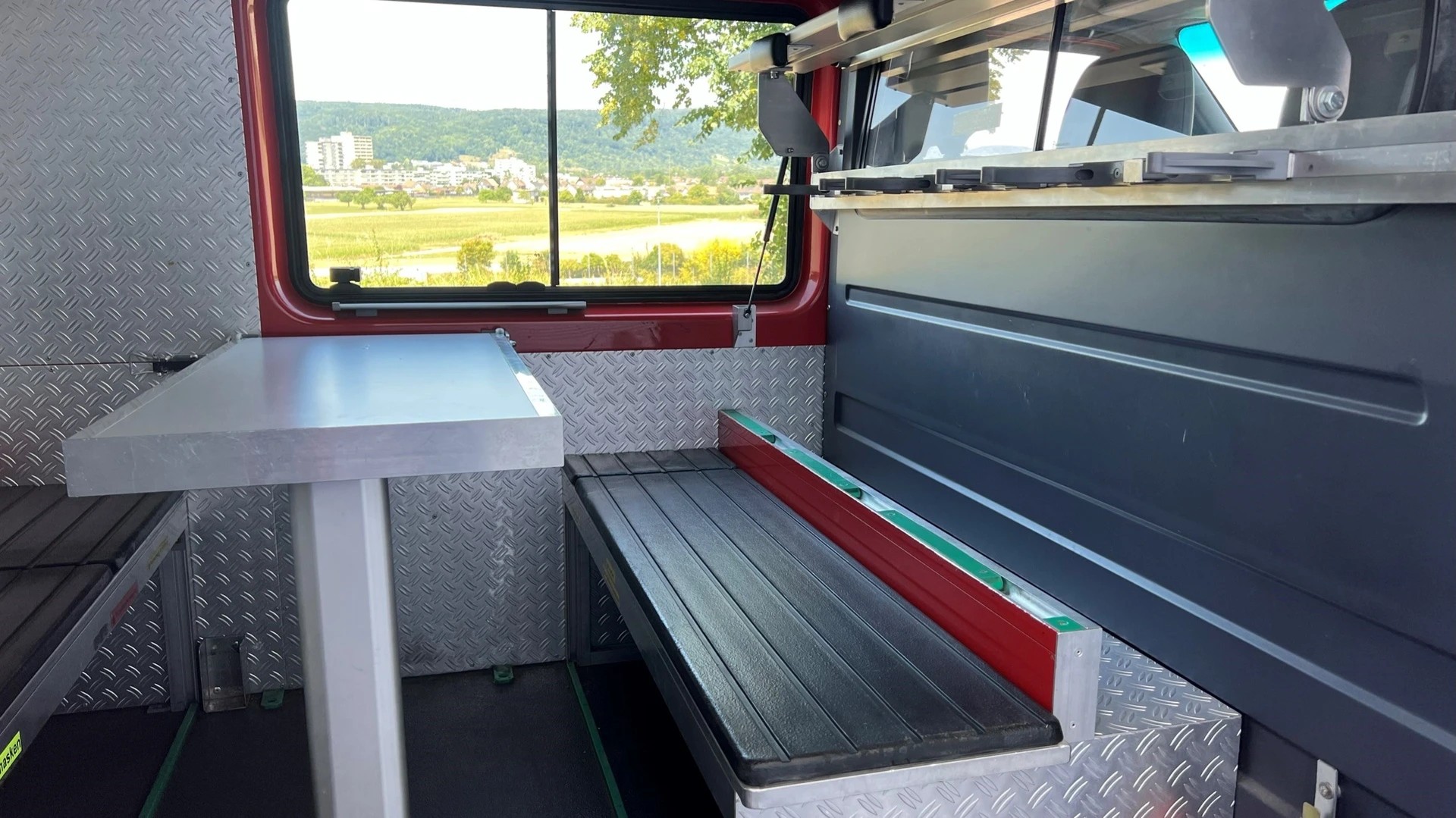 MERCEDES-BENZ SPRINTER 416 CDI DUO AUTOMATIK FEUERWEHR l 156 PS-image-23