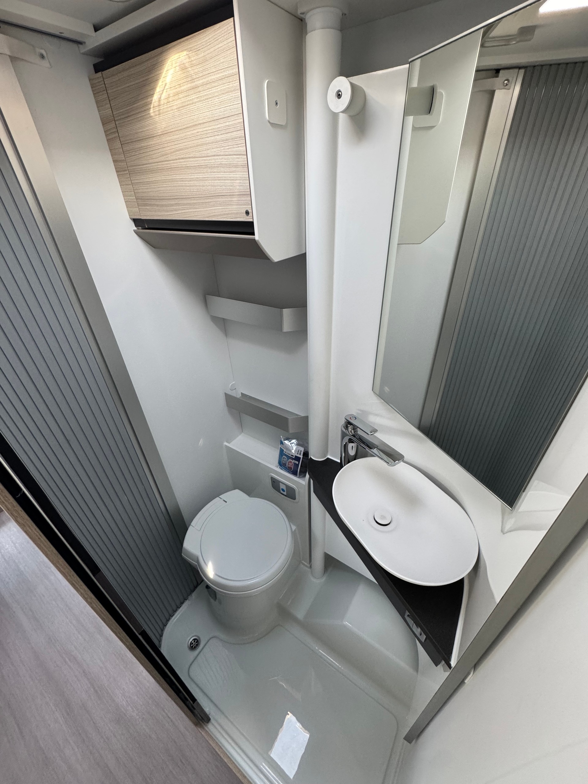 ADRIA Compact DL-image-11