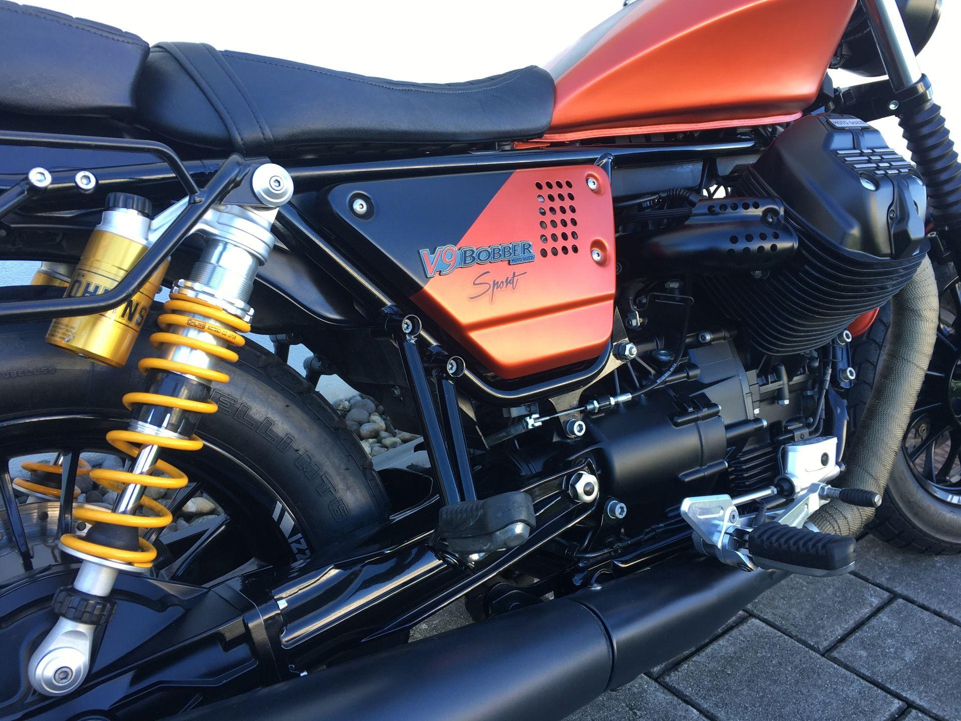 MOTO GUZZI V9 Bobber Sport-image-5