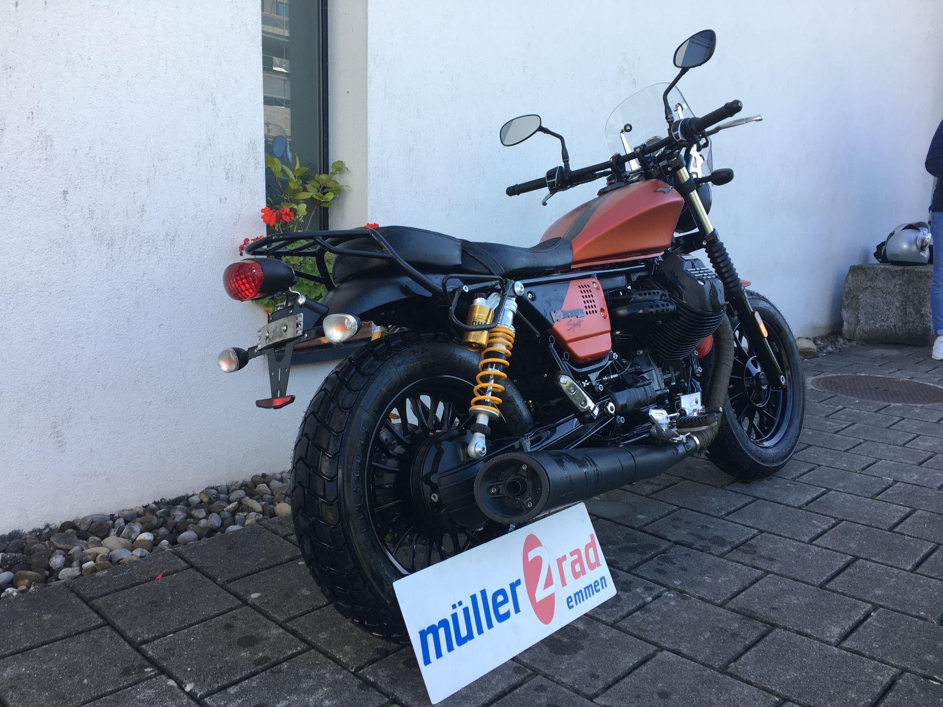 MOTO GUZZI V9 Bobber Sport-image-6