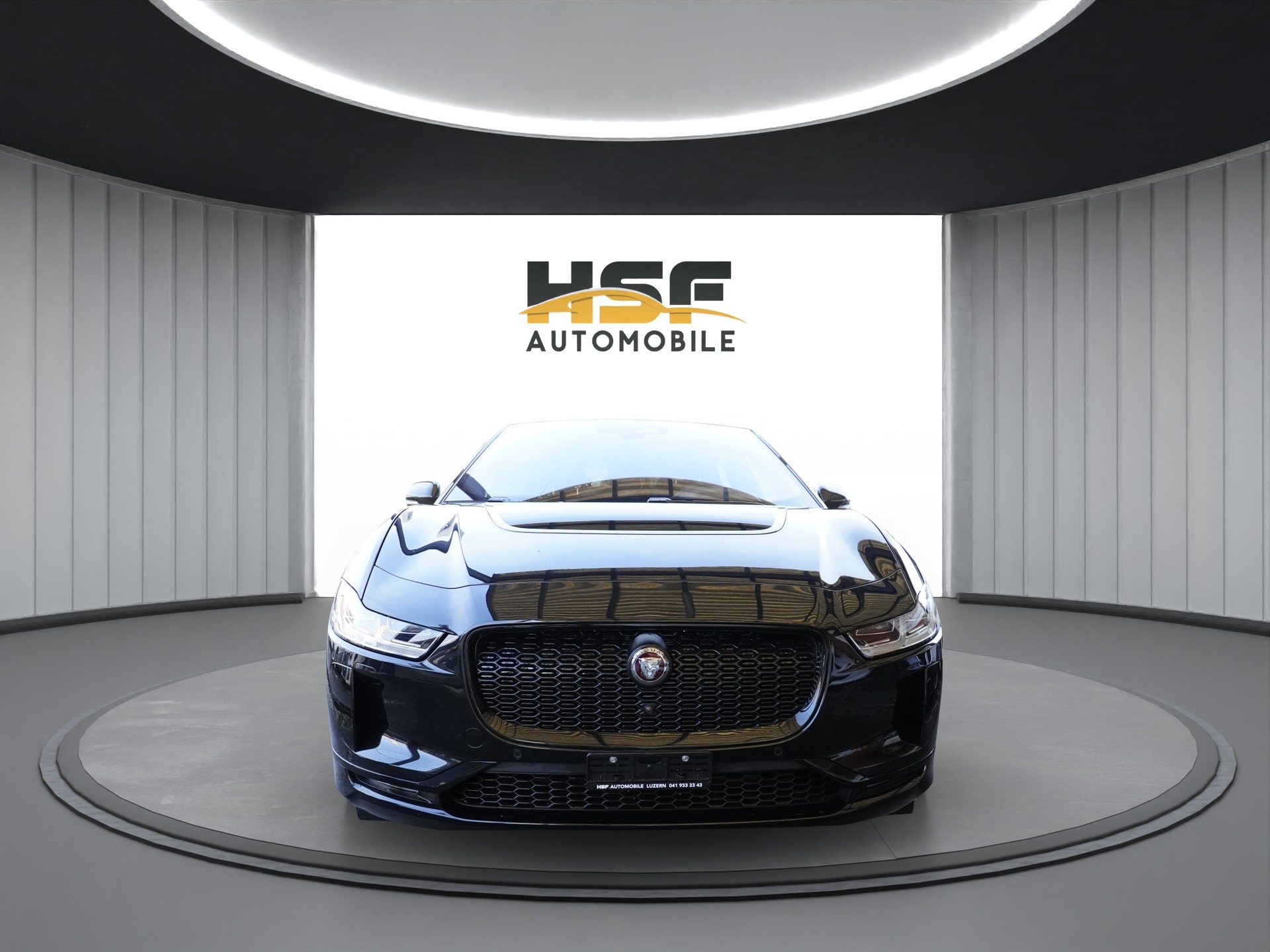 JAGUAR I-Pace EV400 SE Black AWD *CH Fahrzeug*-image-6