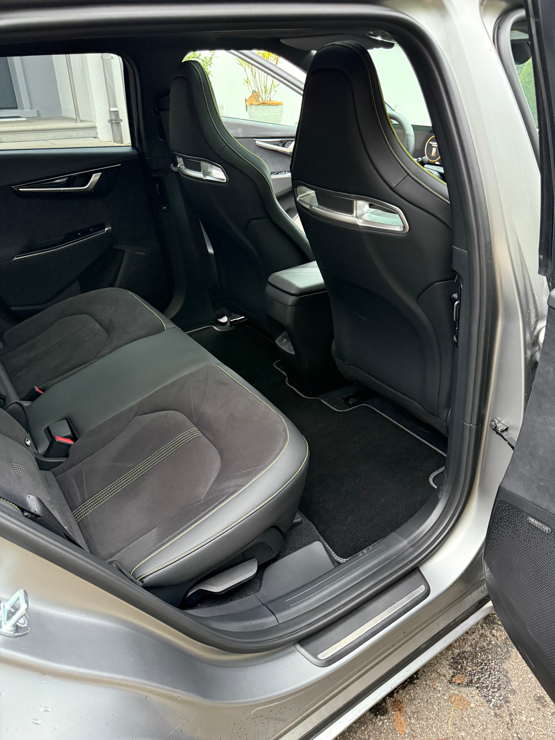 KIA EV6 77.4 kWh GT 4x4-image-18
