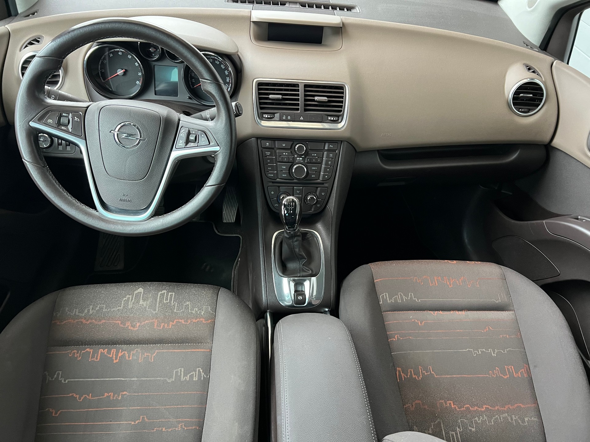 OPEL Meriva 1.4 Turbo Enjoy-image-5