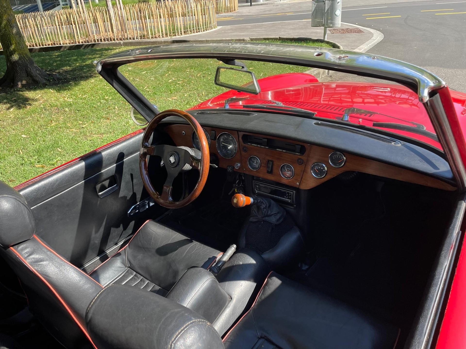 TRIUMPH Spitfire MK4-image-11