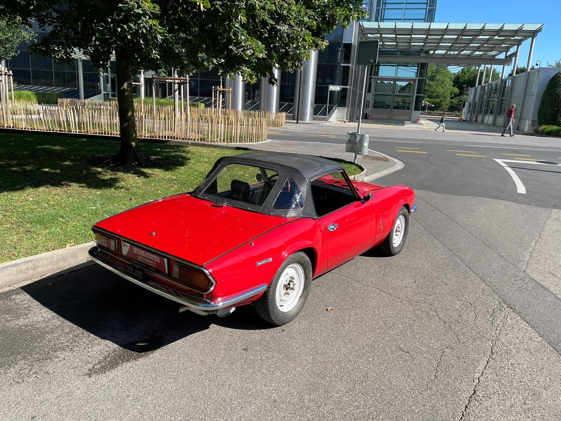 TRIUMPH Spitfire MK4-image-7
