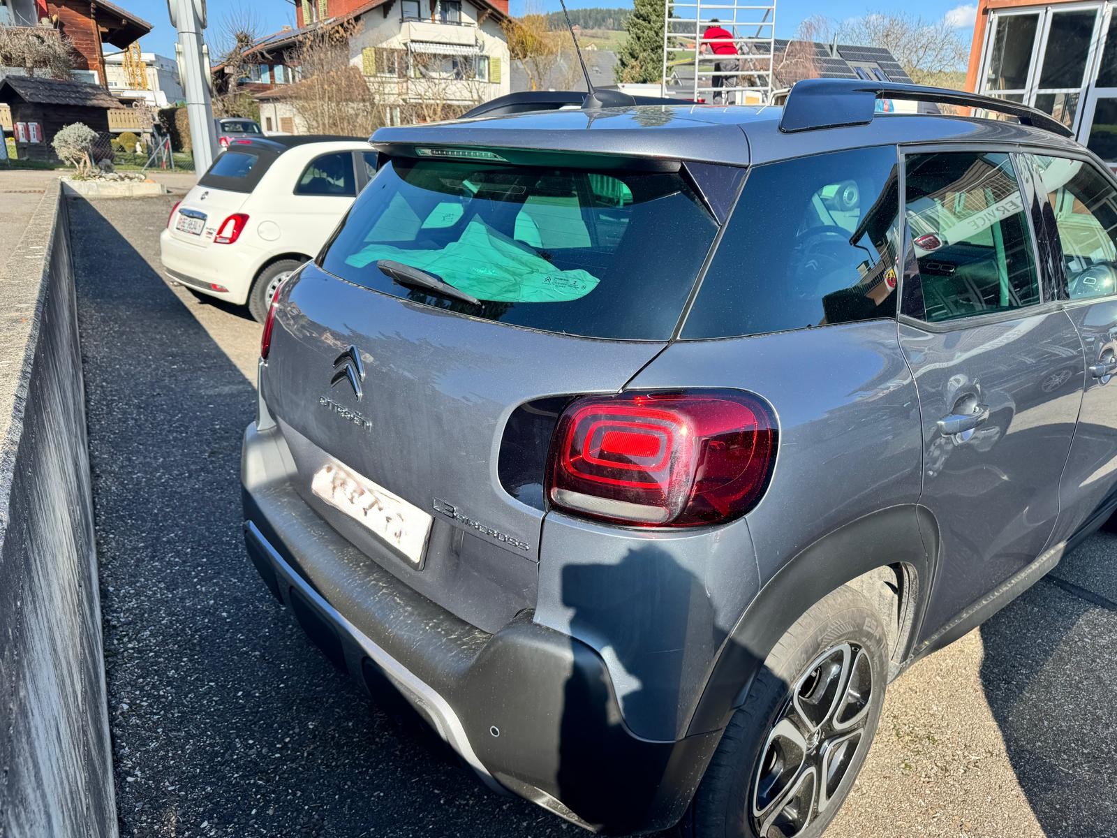 CITROEN C3 Aircross 1.2i PureTech Shine EAT-showroom-element-1