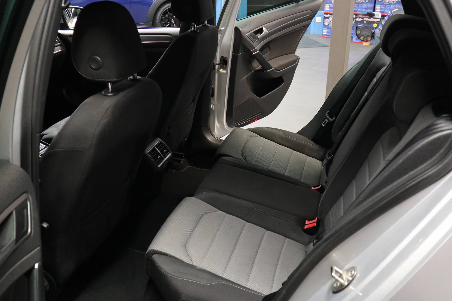 VW Golf VII 1.2 TSI Comfortline DSG-image-9