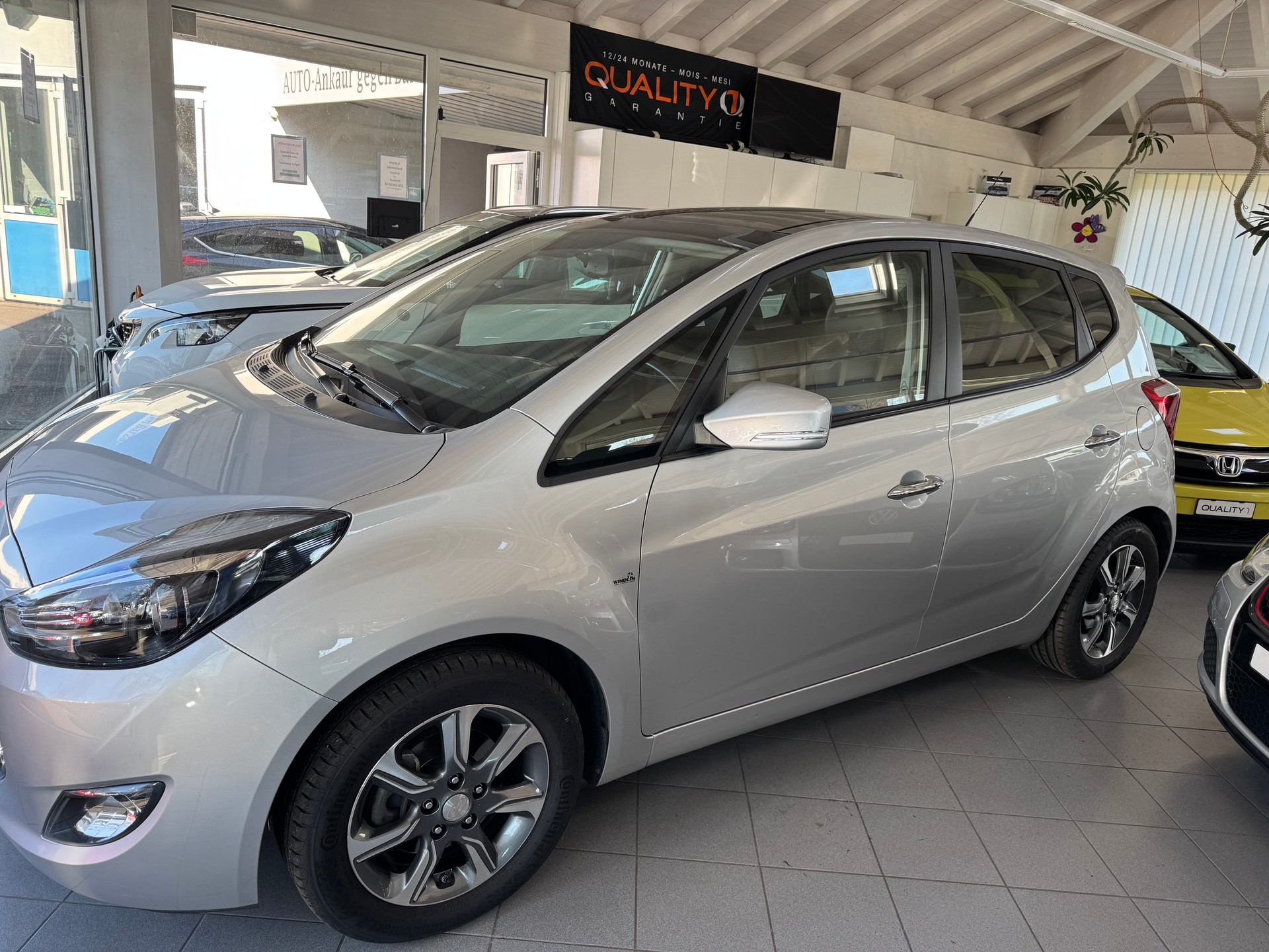 HYUNDAI iX20 1.6 Vertex Automatic-image-2