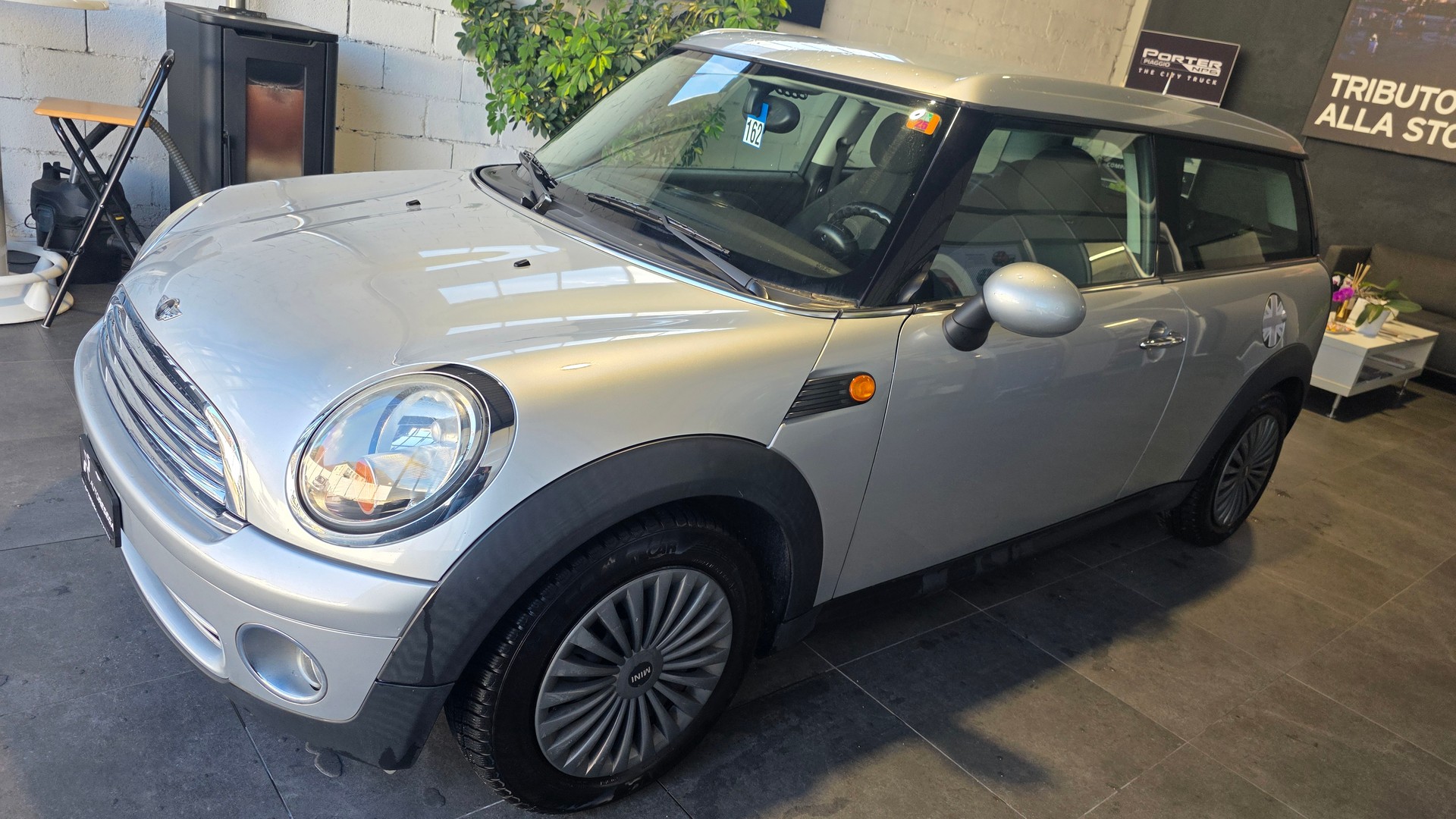 MINI Clubman Cooper-image-1
