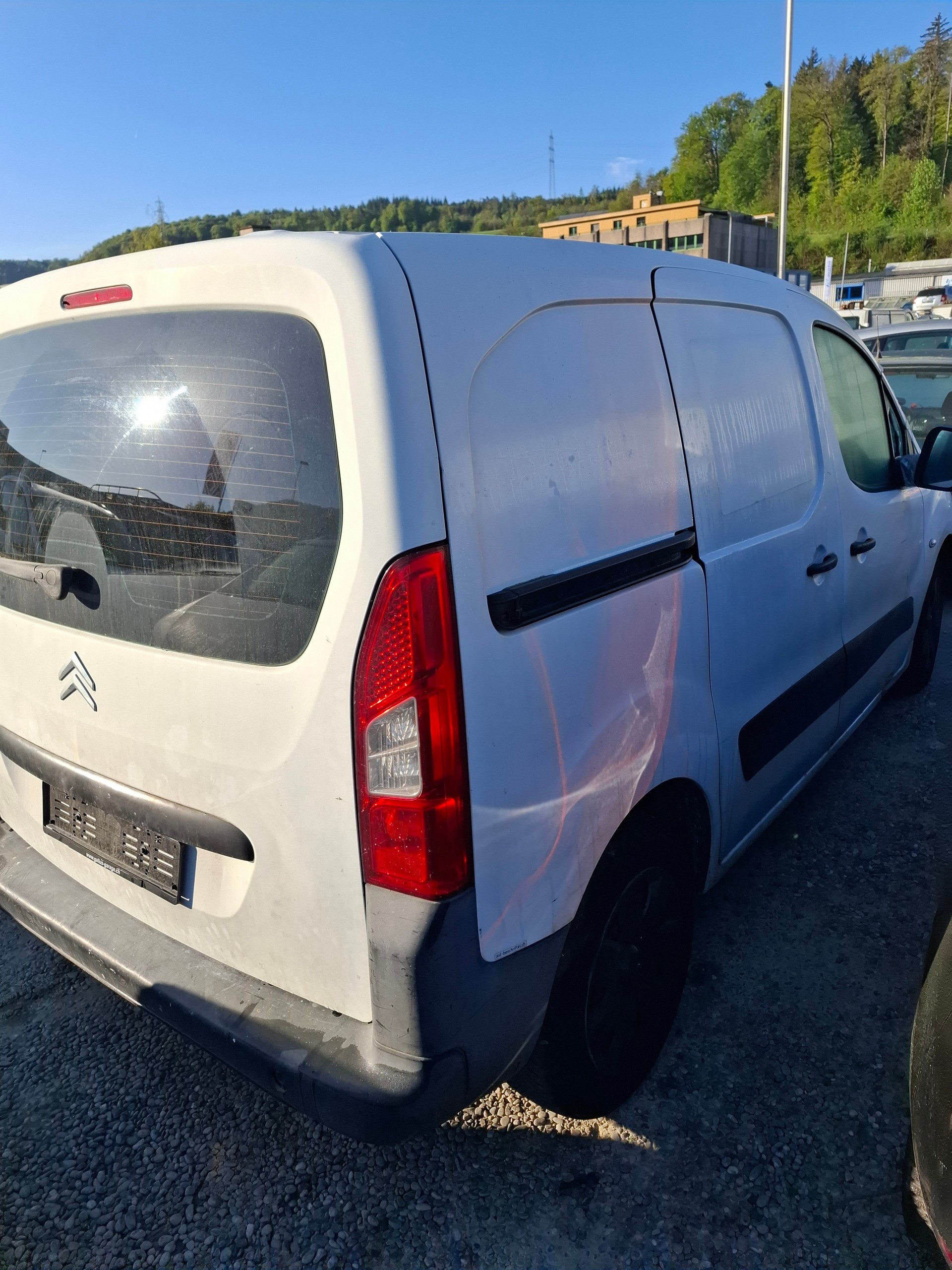 CITROEN Berlingo 1.6 HDi 600 Komfort (Confort)-image-4