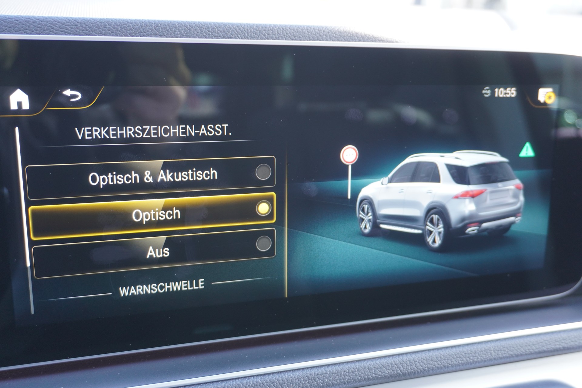 MERCEDES-BENZ GLE 450 4Matic 9G-Tronic 7-PLÄTZER!!!-image-33
