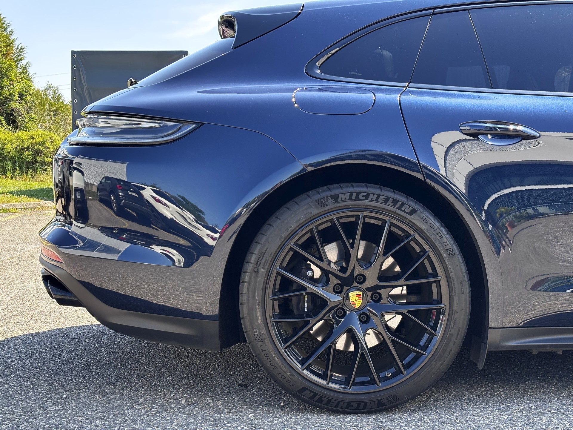 PORSCHE Panamera 4 E-Hybrid Sport Turismo Platinum Edition PDK-image-5