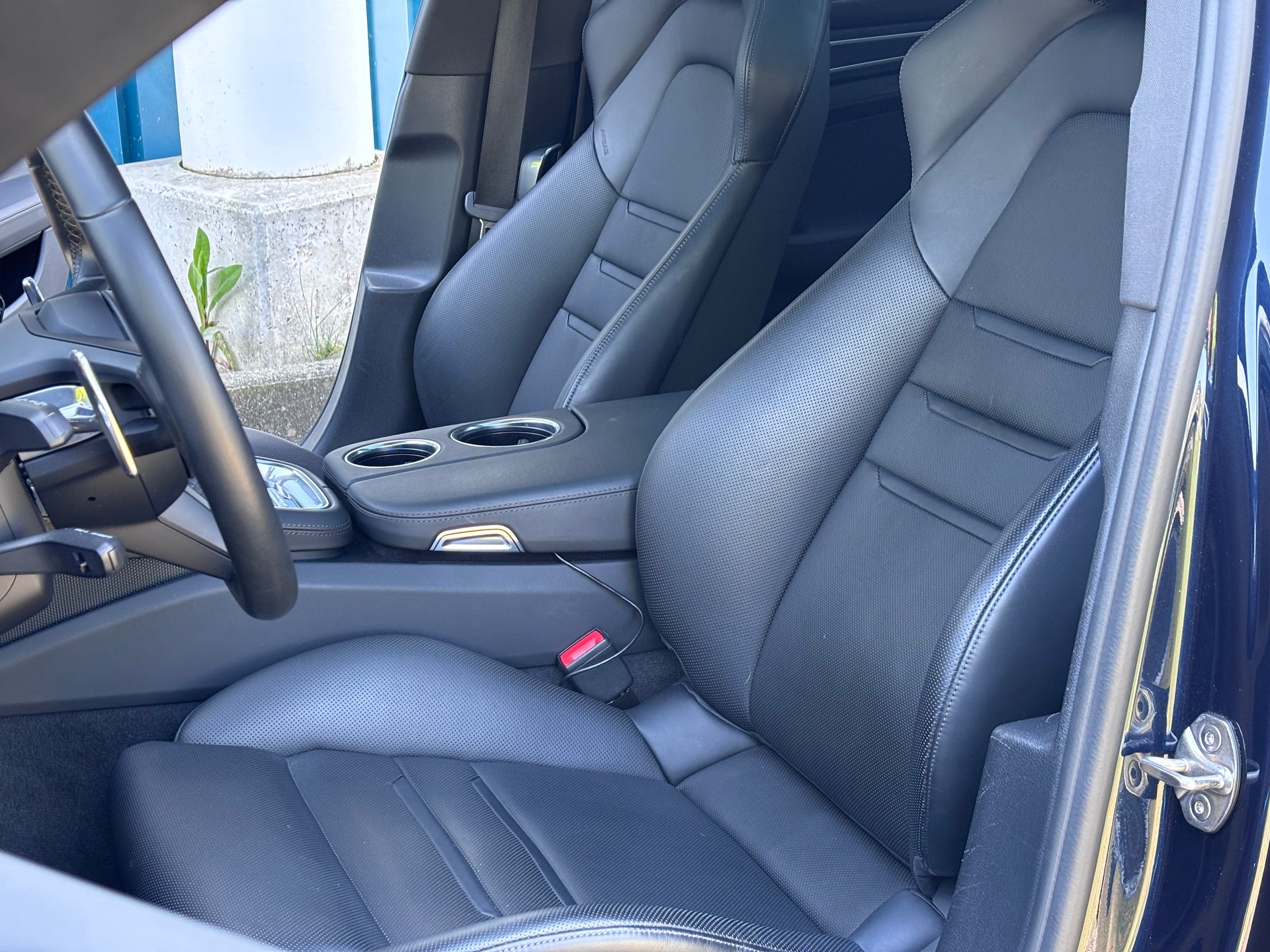 PORSCHE Panamera 4 E-Hybrid Sport Turismo Platinum Edition PDK-image-12