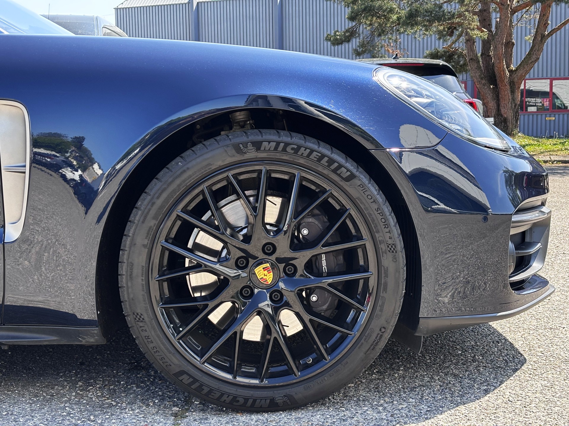 PORSCHE Panamera 4 E-Hybrid Sport Turismo Platinum Edition PDK-image-4