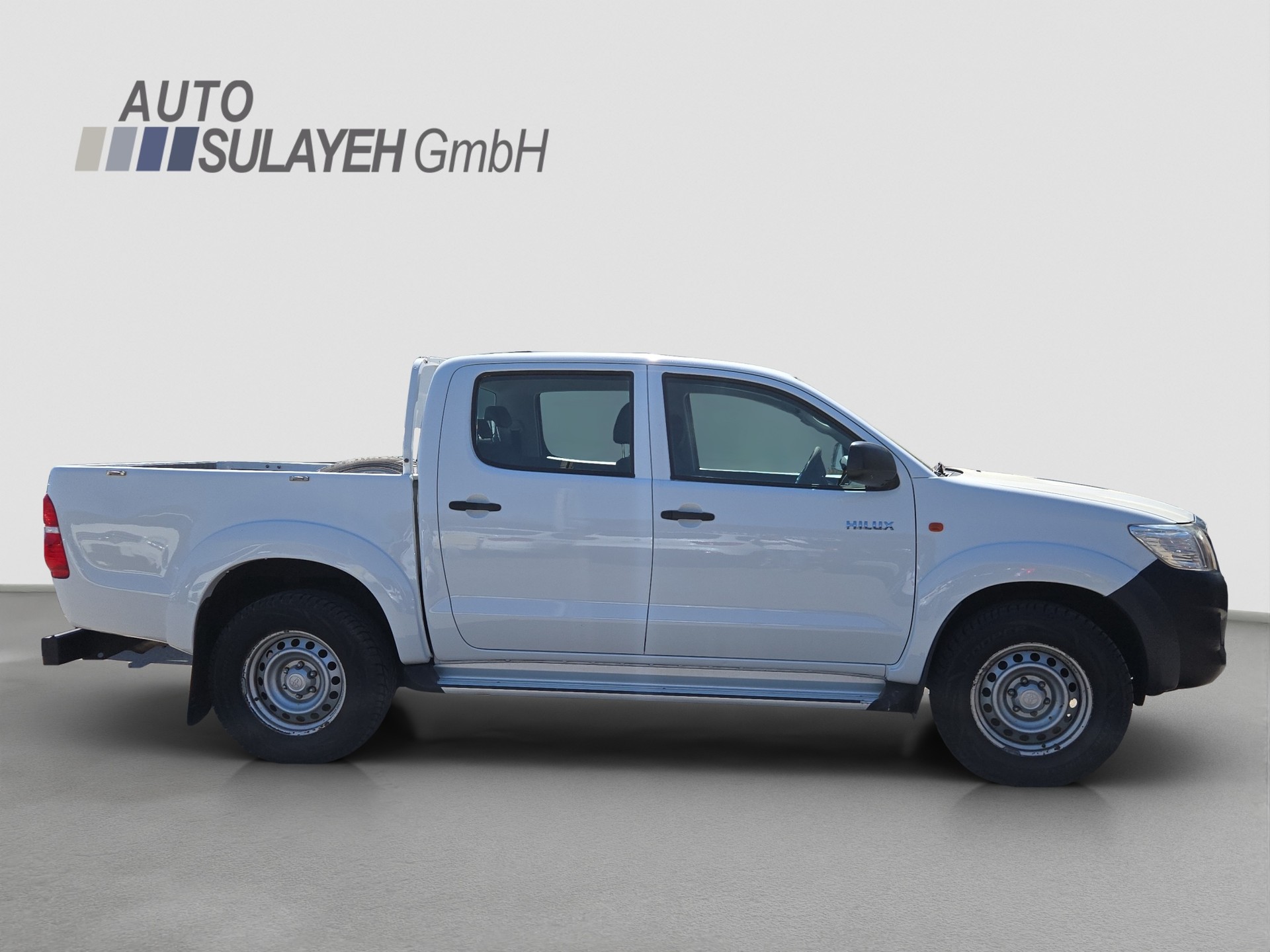 TOYOTA 2.5D 4WD-showroom-element-1