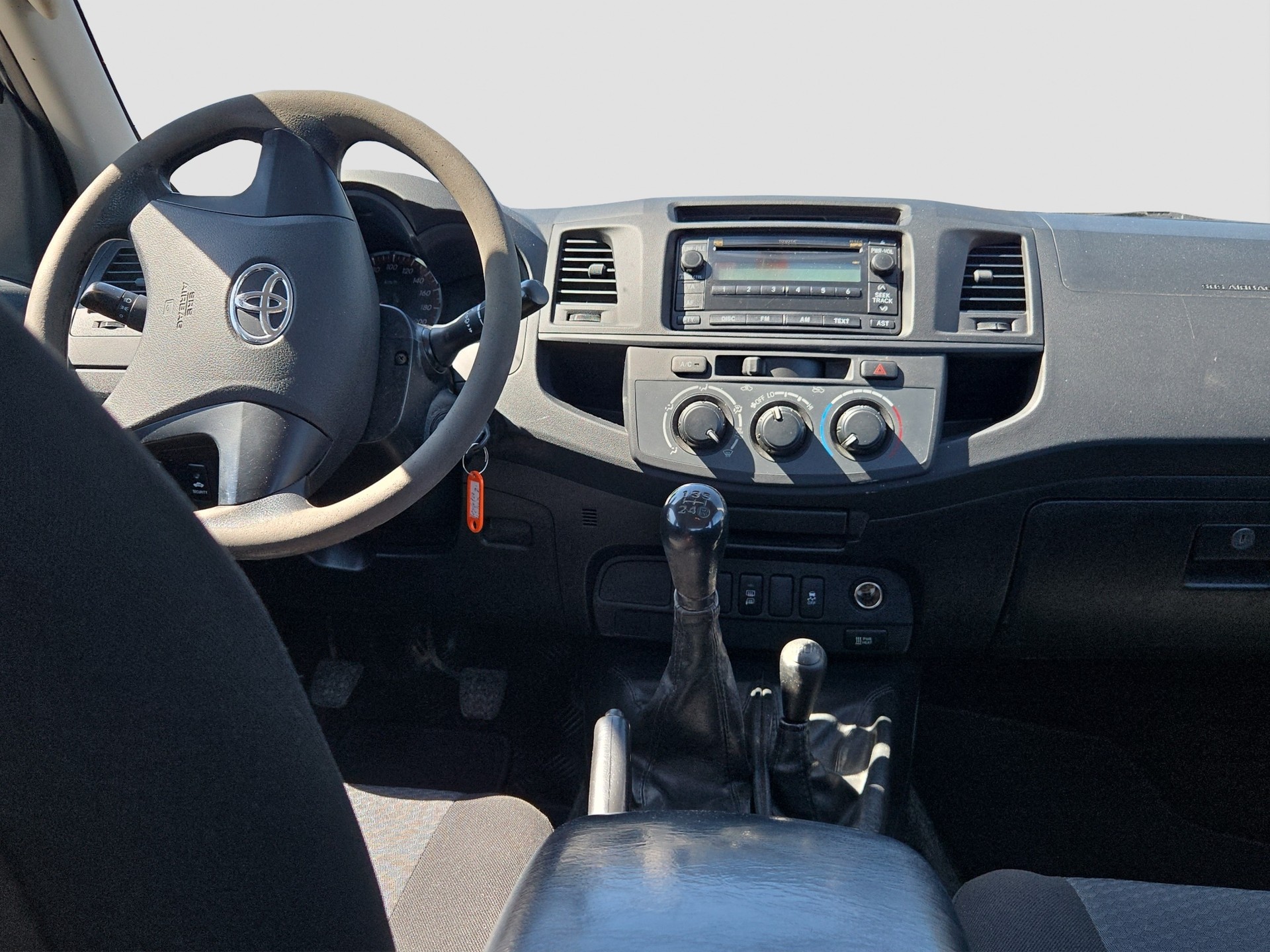 TOYOTA 2.5D 4WD-image-4