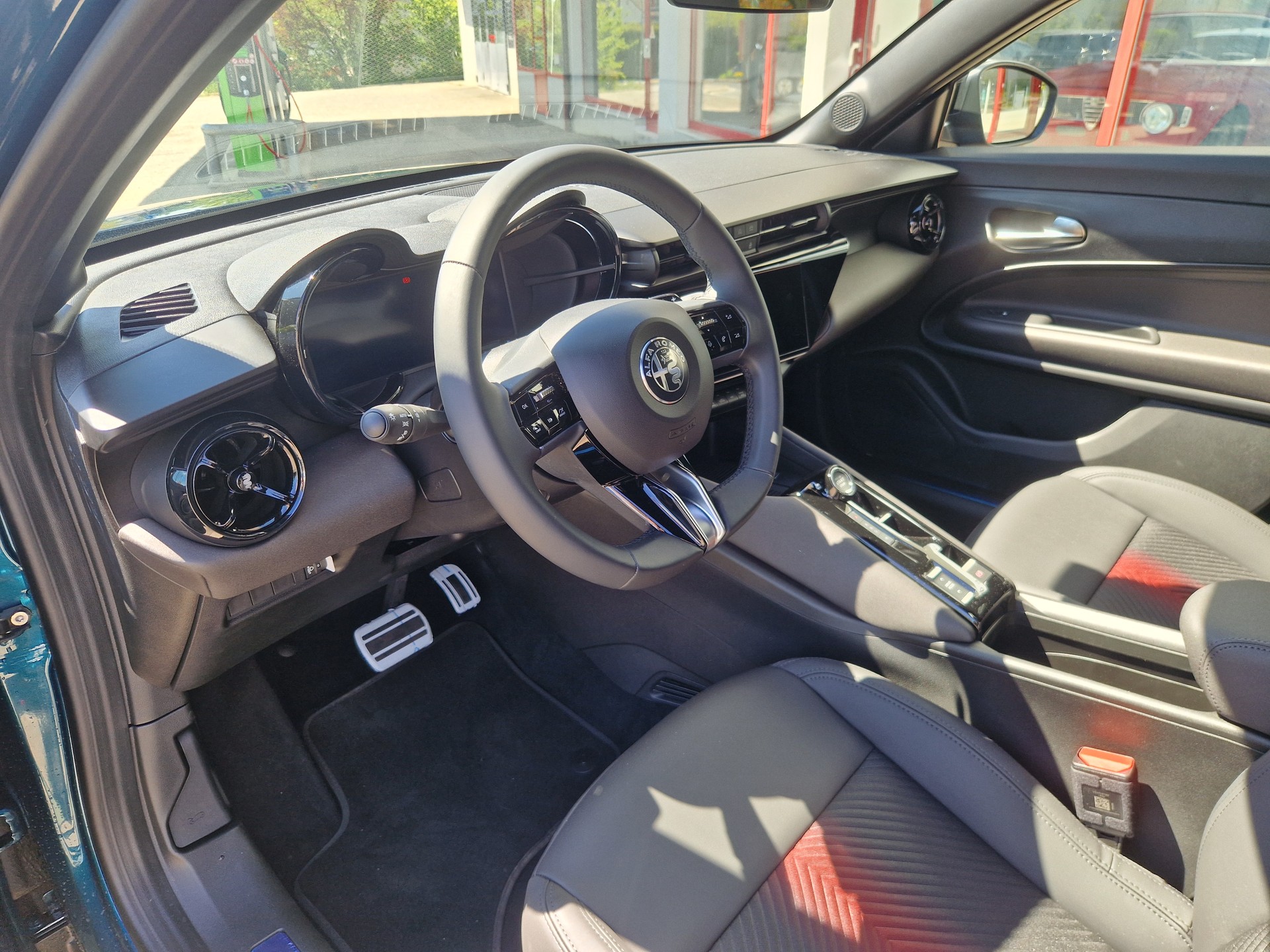 ALFA ROMEO Junior 1.2 48V Hybrid Speciale-image-6