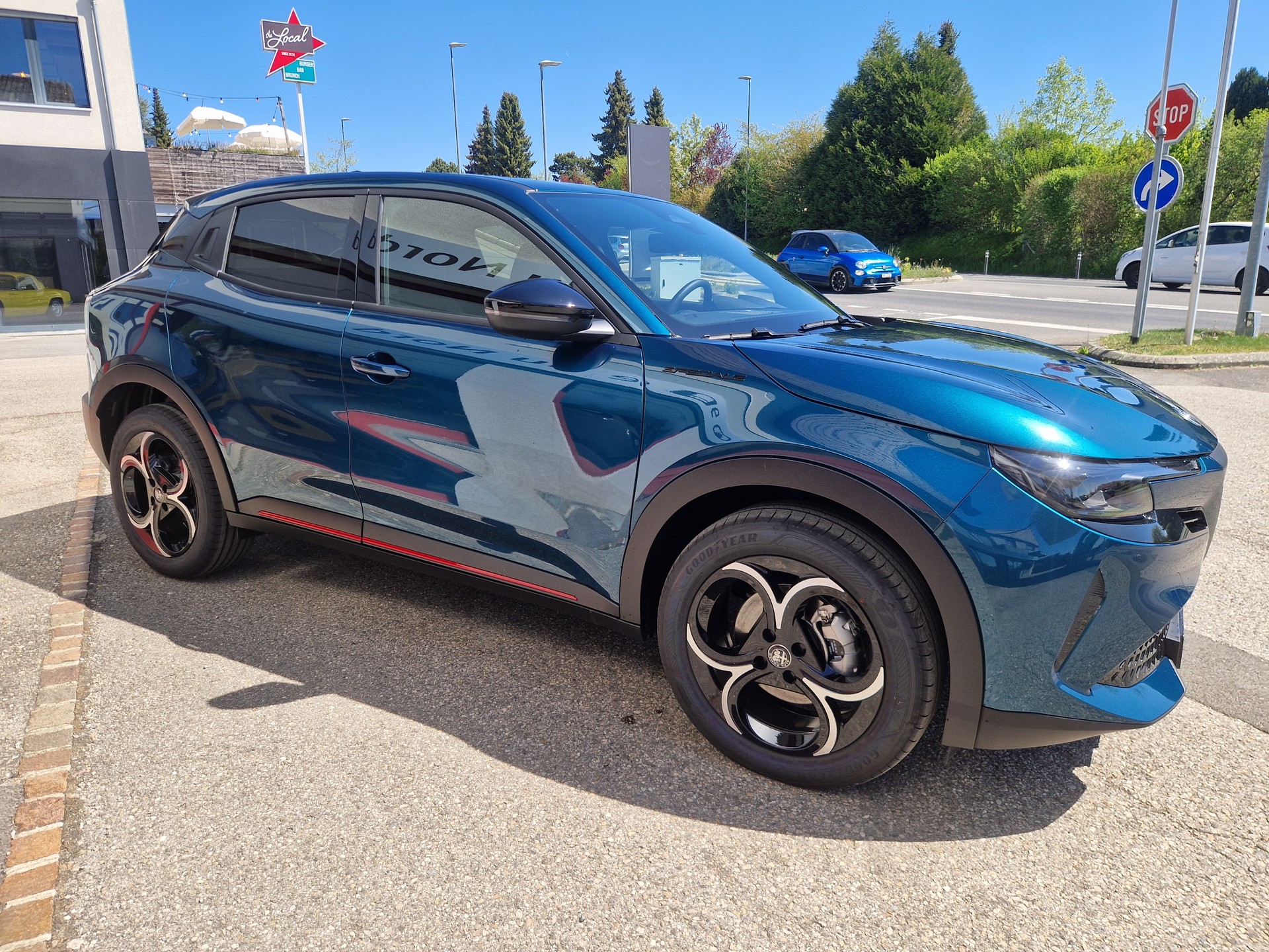 ALFA ROMEO Junior 1.2 48V Hybrid Speciale-image-3
