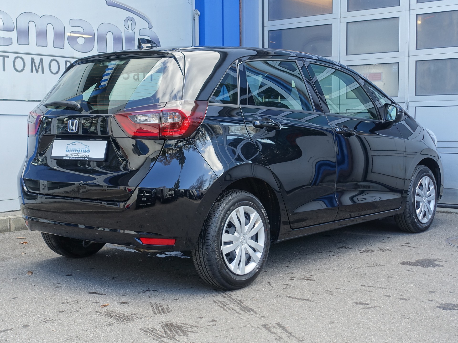 HONDA Jazz 1.5i-MMD Executive E-CVT-image-4