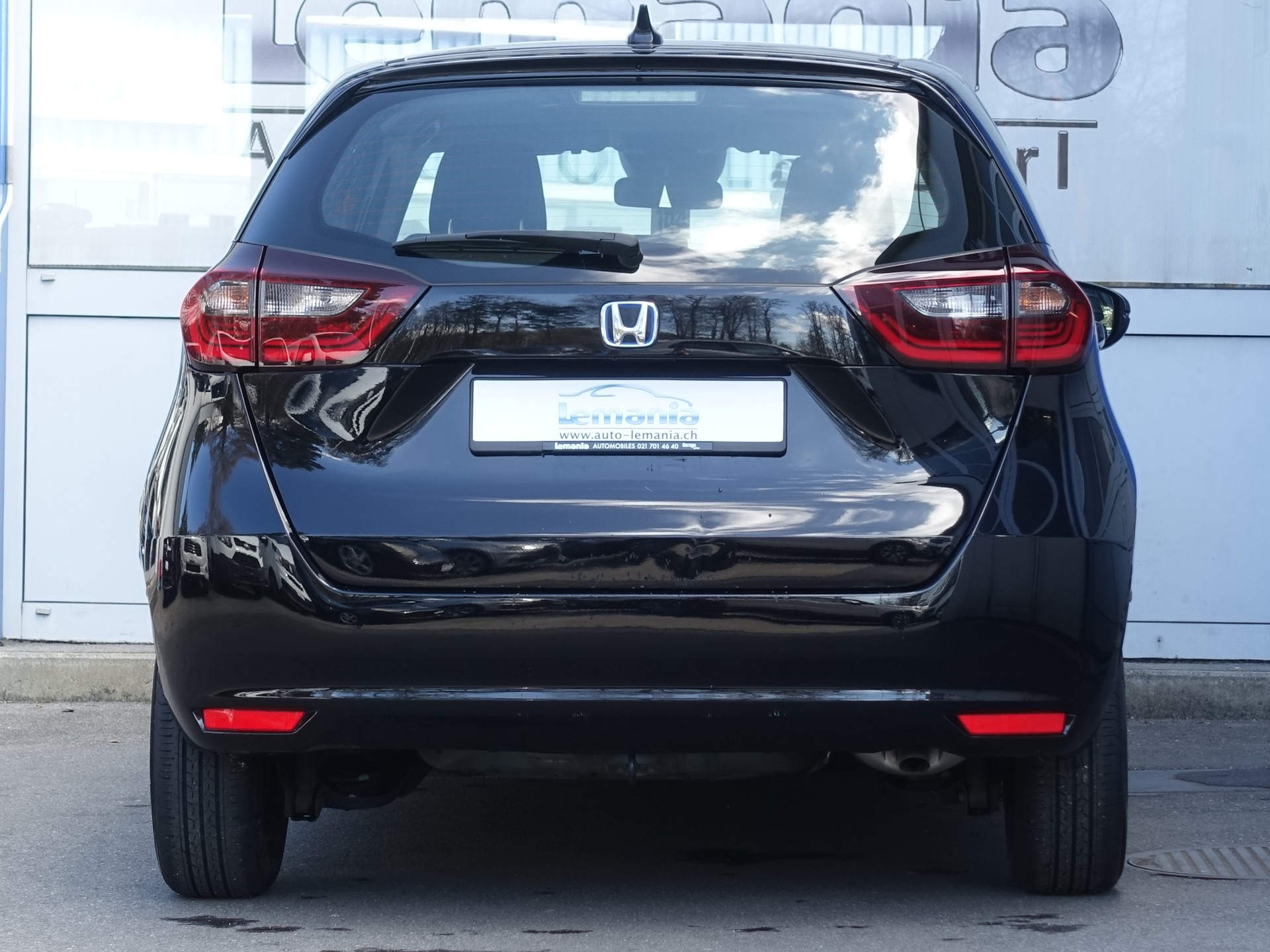 HONDA Jazz 1.5i-MMD Executive E-CVT-image-5