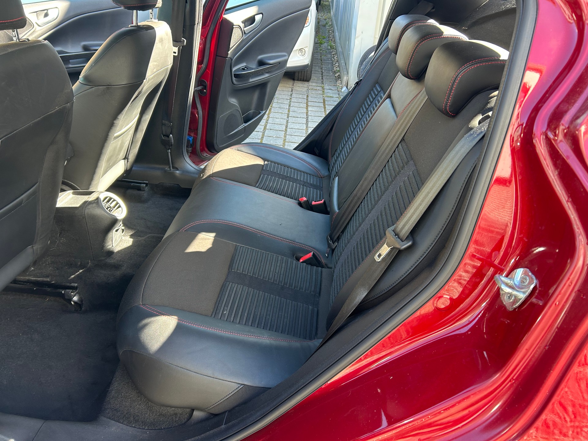 ALFA ROMEO Giulietta 1.4 MultiAir Distinctive TCT-image-9