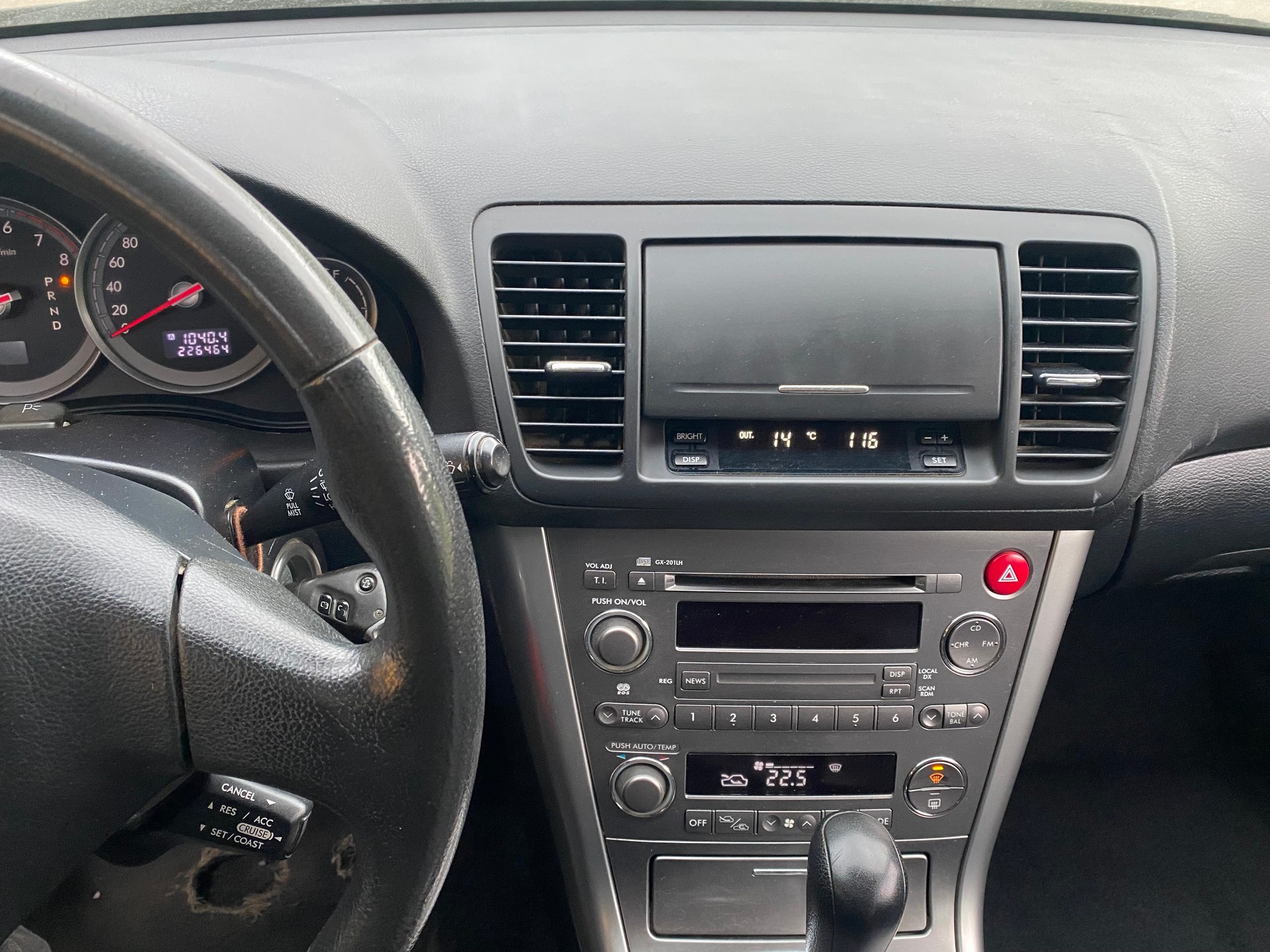 SUBARU LEGACY-image-6
