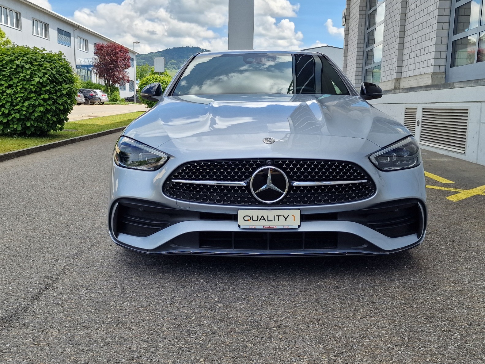 MERCEDES-BENZ C 300 d 4Matic AMG Line-image-2