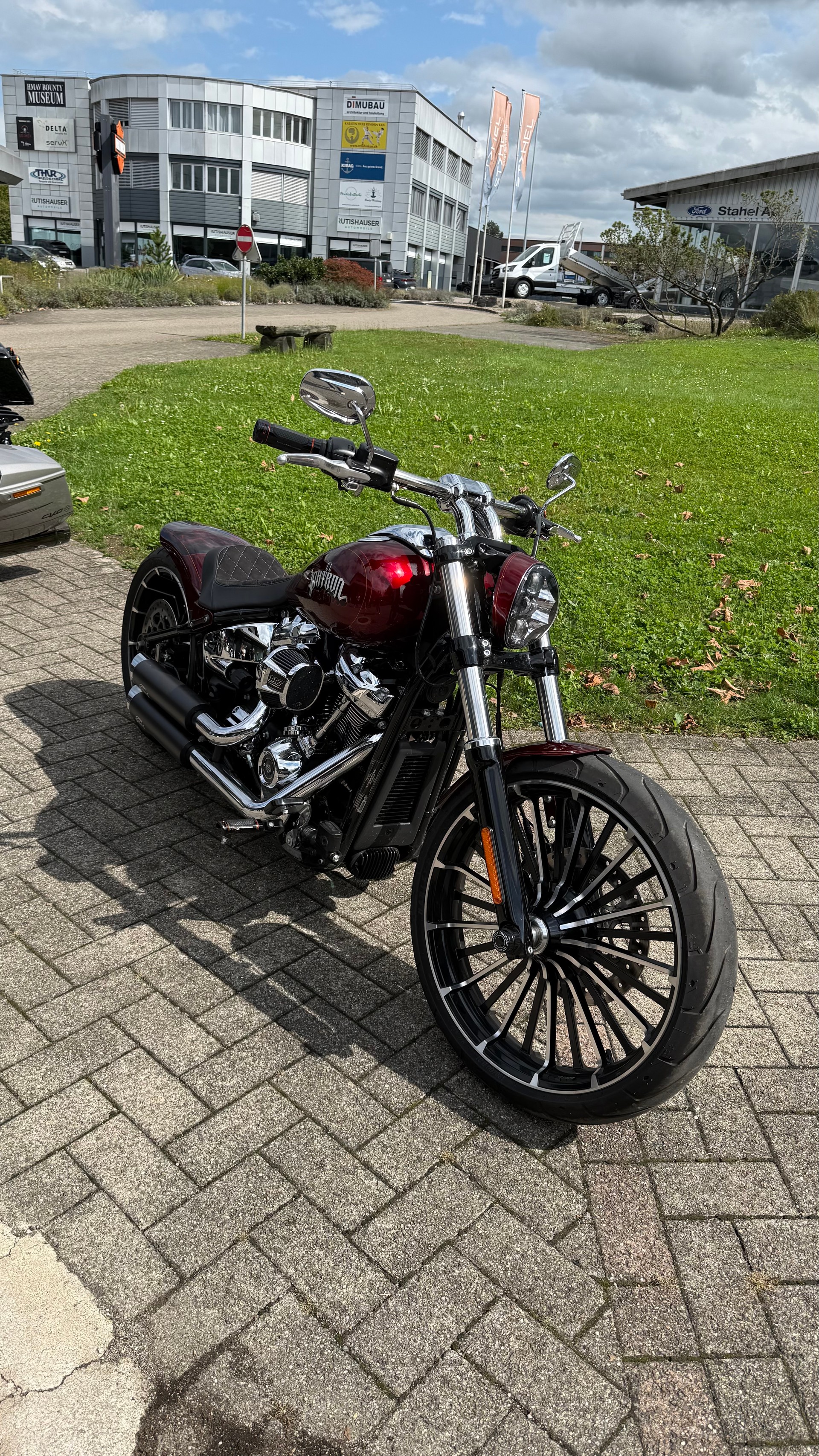 HARLEY-DAVIDSON FXBR Breakout 117-image-9