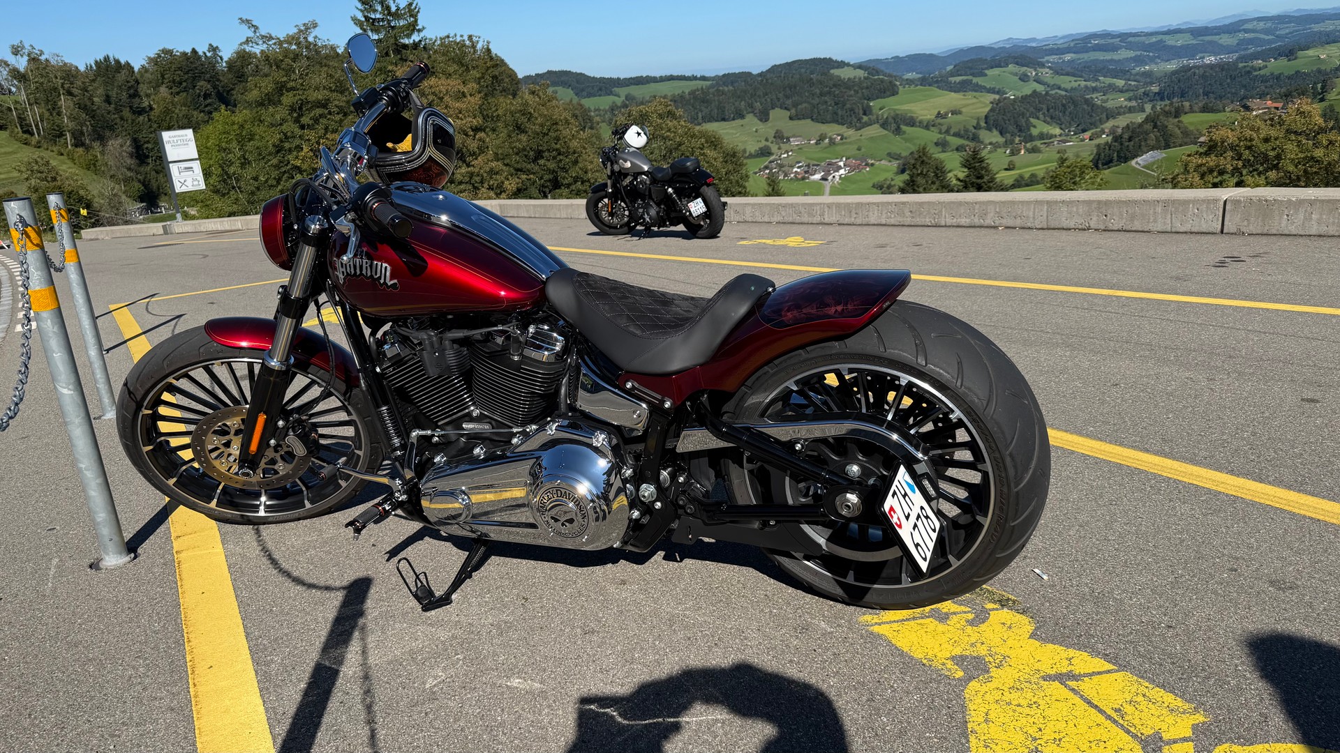 HARLEY-DAVIDSON FXBR Breakout 117-image-2