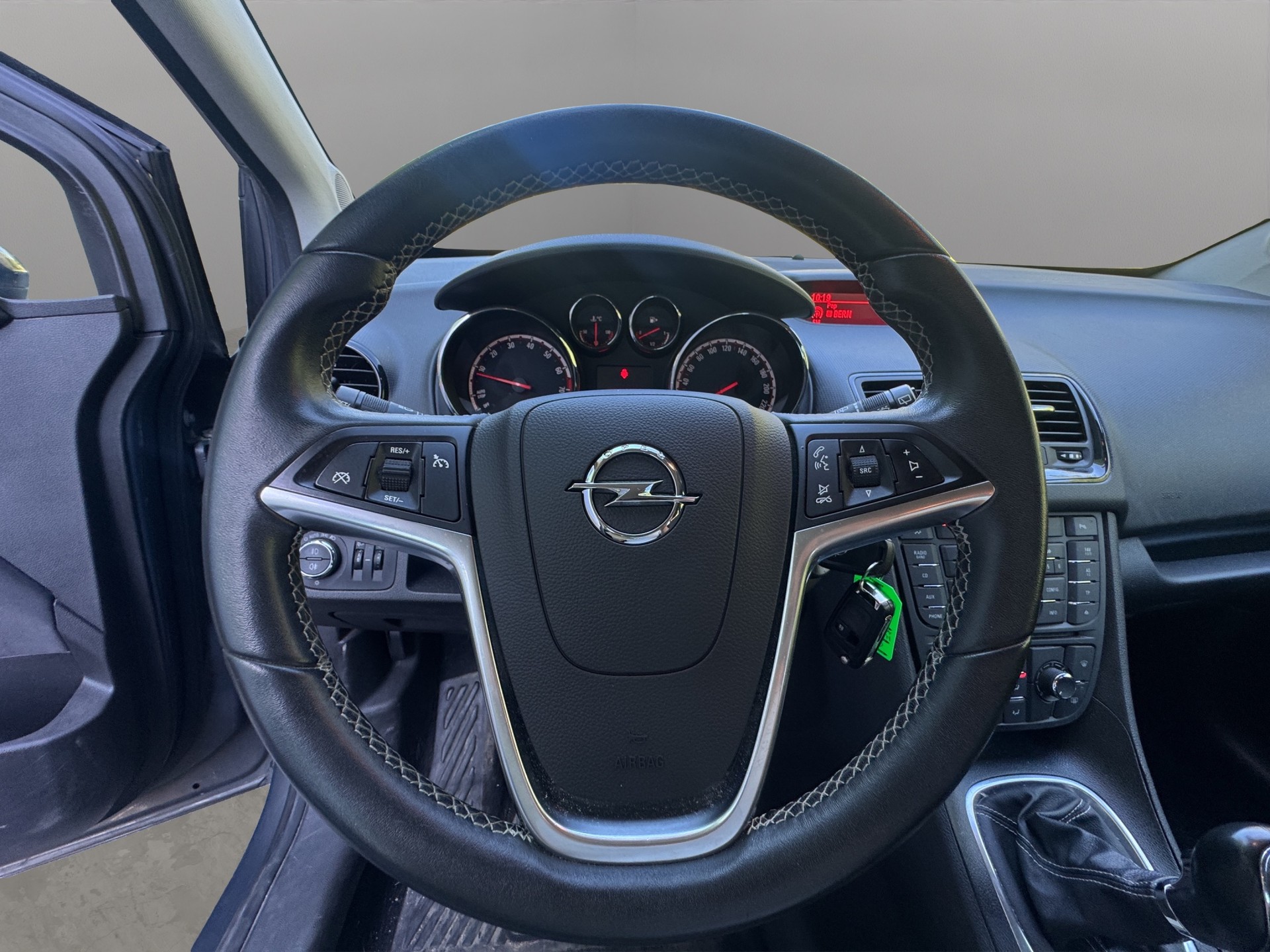 OPEL Meriva 1.4 Turbo Drive-image-9