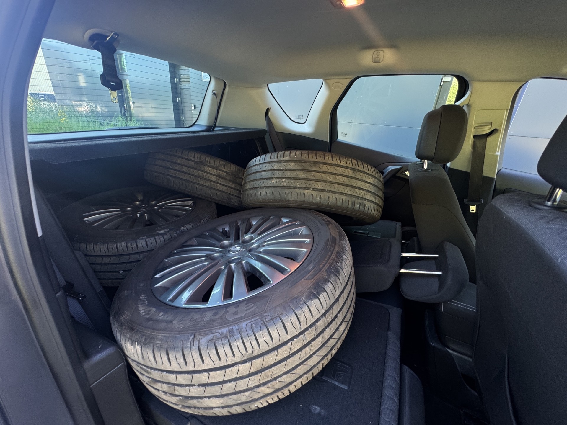 OPEL Meriva 1.4 Turbo Drive-image-16