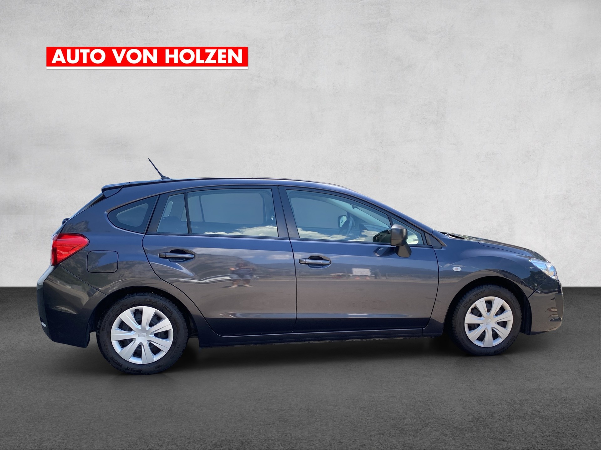 SUBARU Impreza 1.6 Swiss one-image-7