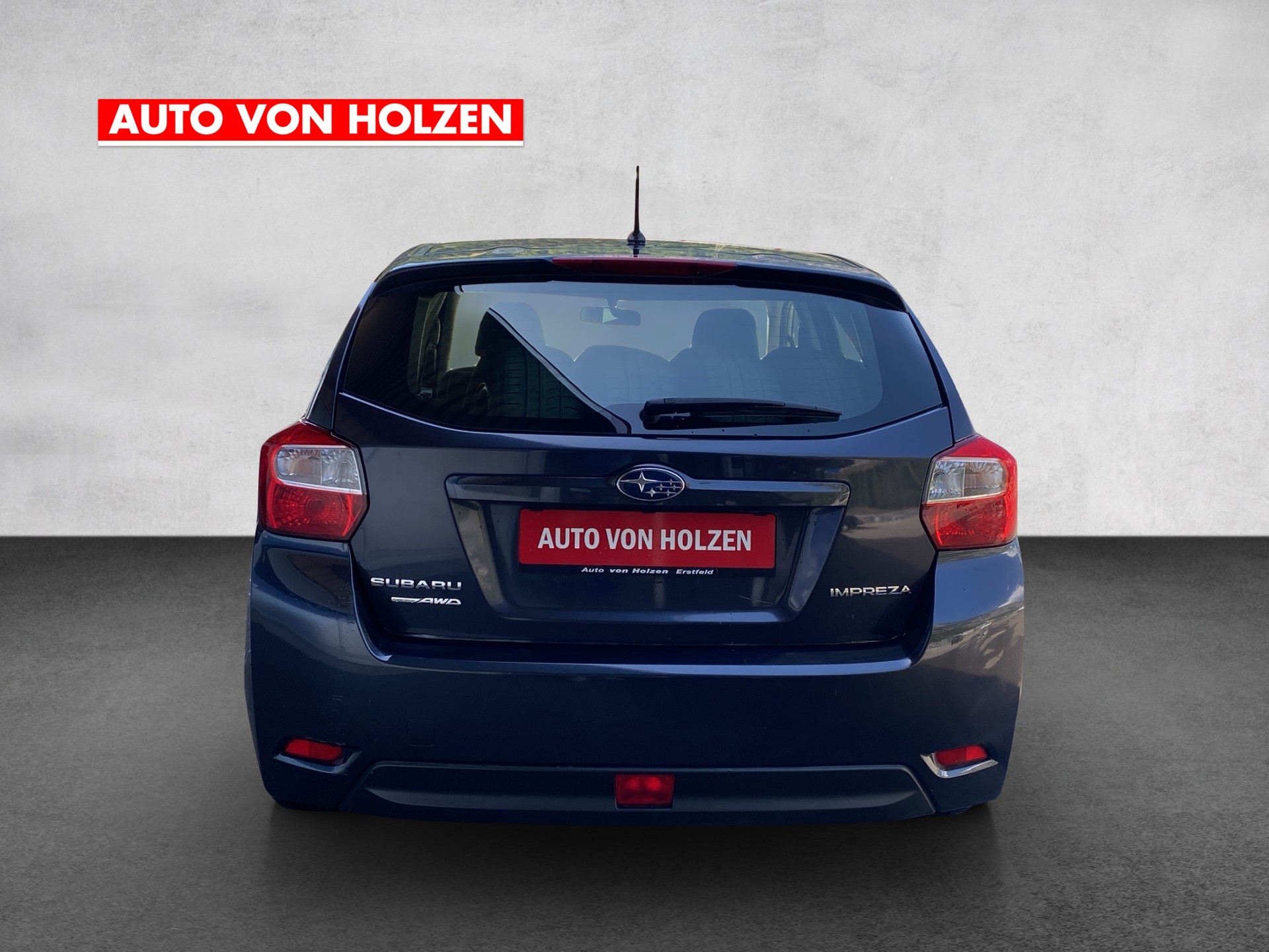 SUBARU Impreza 1.6 Swiss one-showroom-element-3