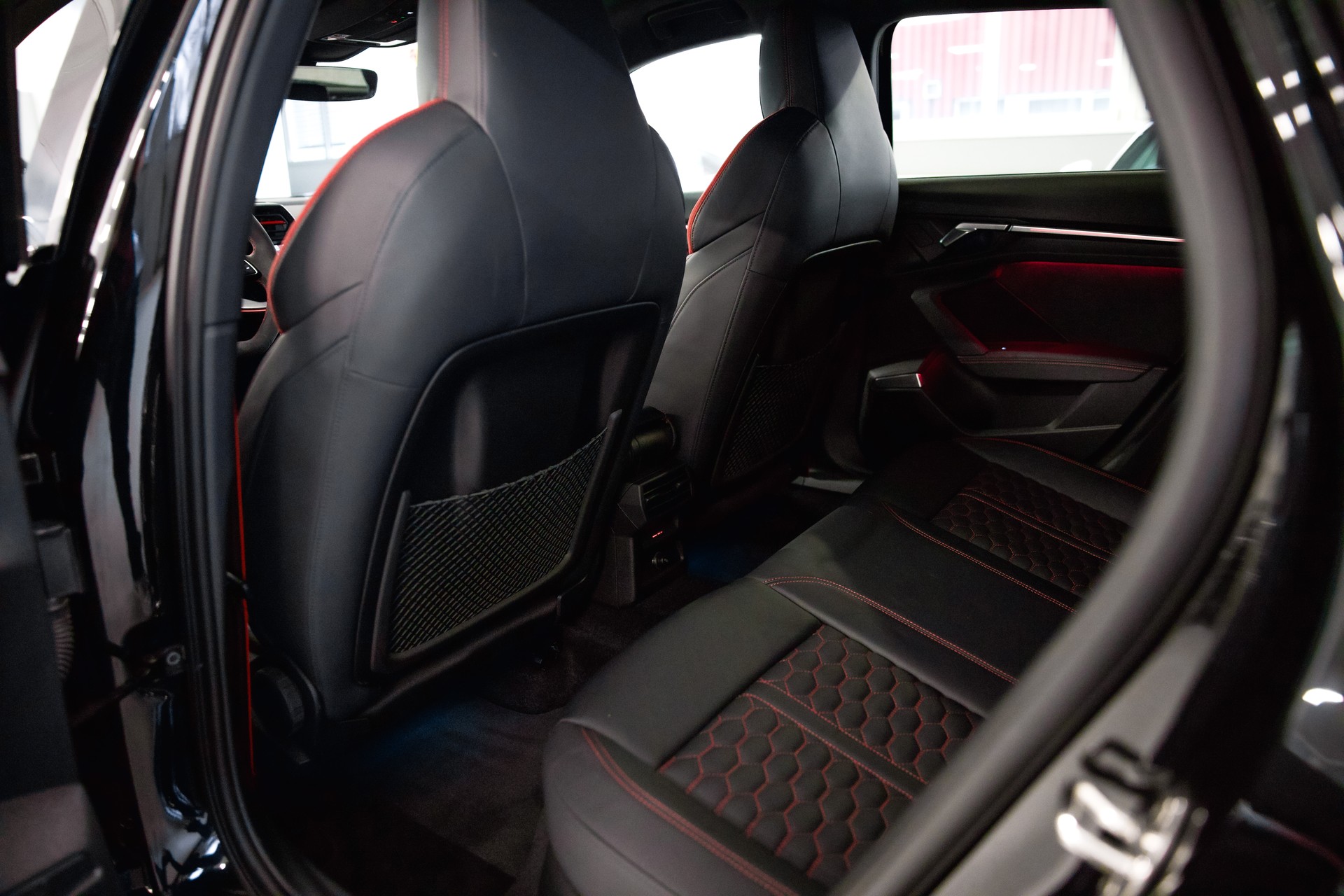 AUDI RS3 Sportback 2.5 TSI quattro S-tronic-image-20