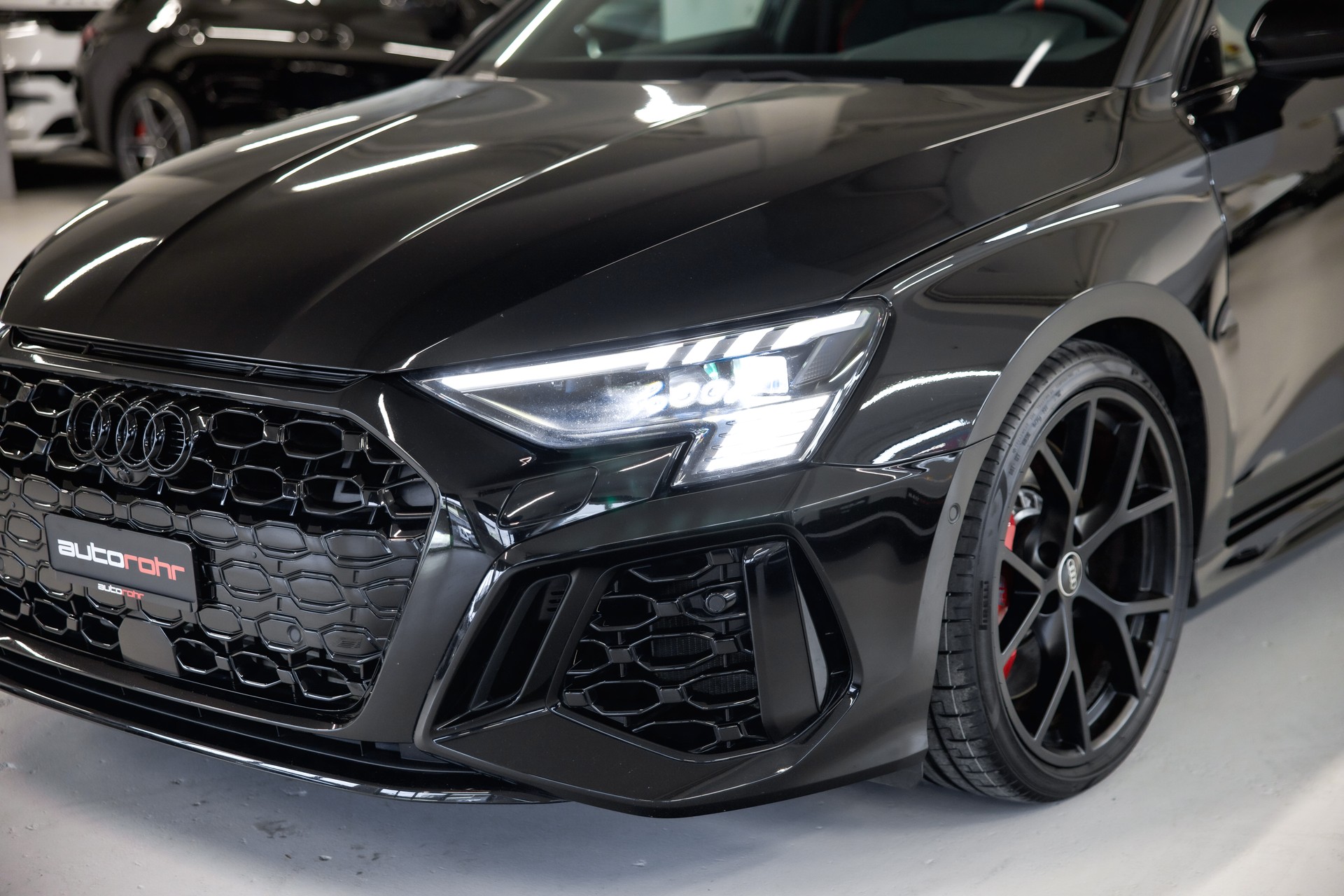 AUDI RS3 Sportback 2.5 TSI quattro S-tronic-image-14
