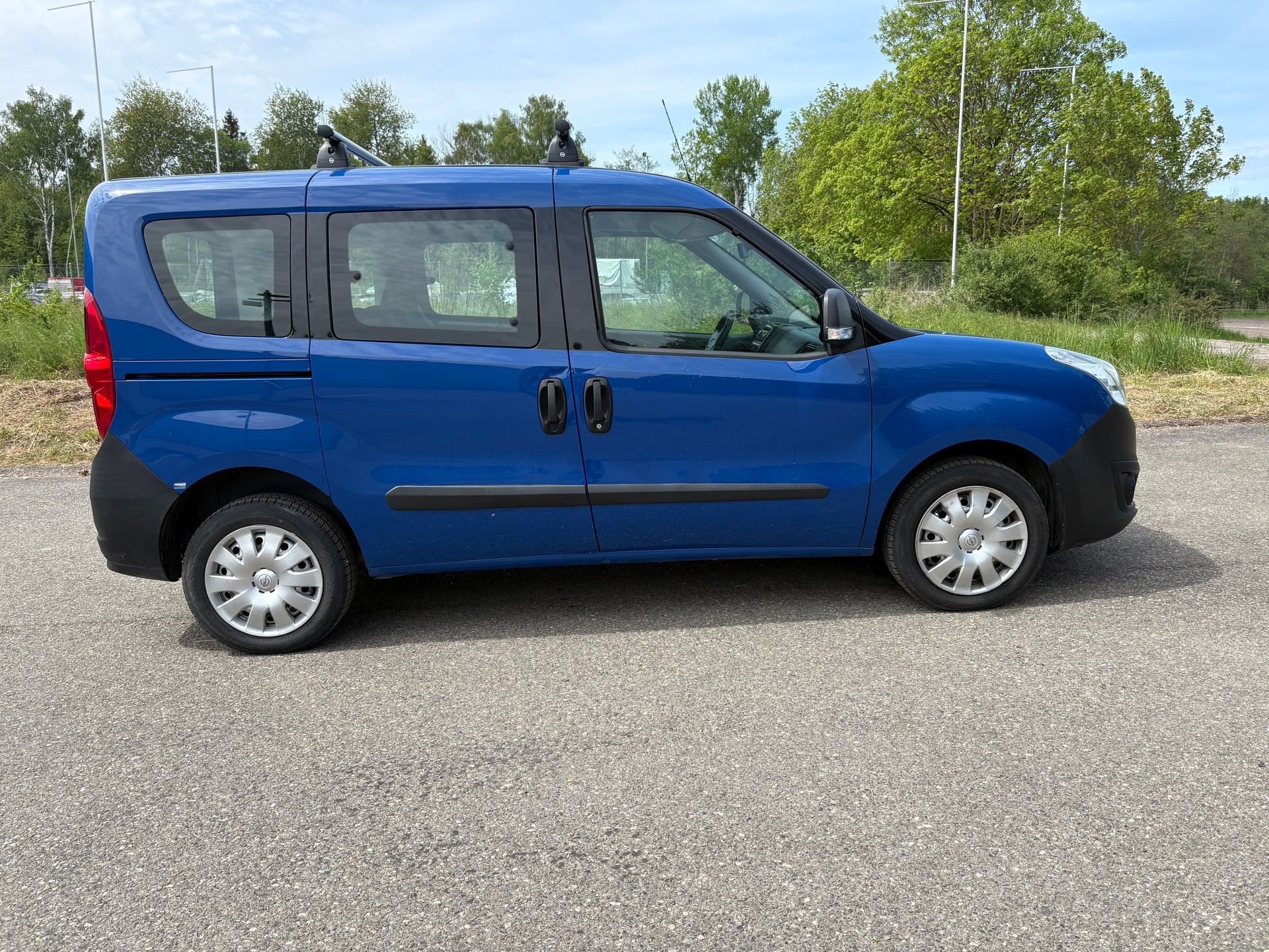 OPEL Combo 1.6 CDTi Enjoy L1H1-image-6