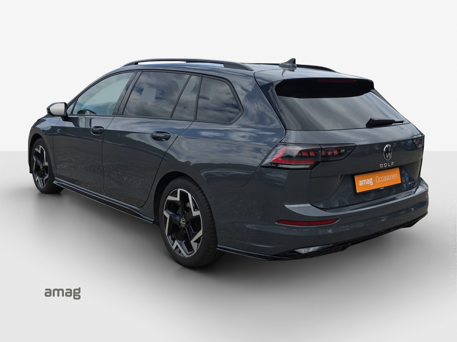 VW Golf Variant 2.0 TSI R-Line DSG 4 Motion-showroom-element-2