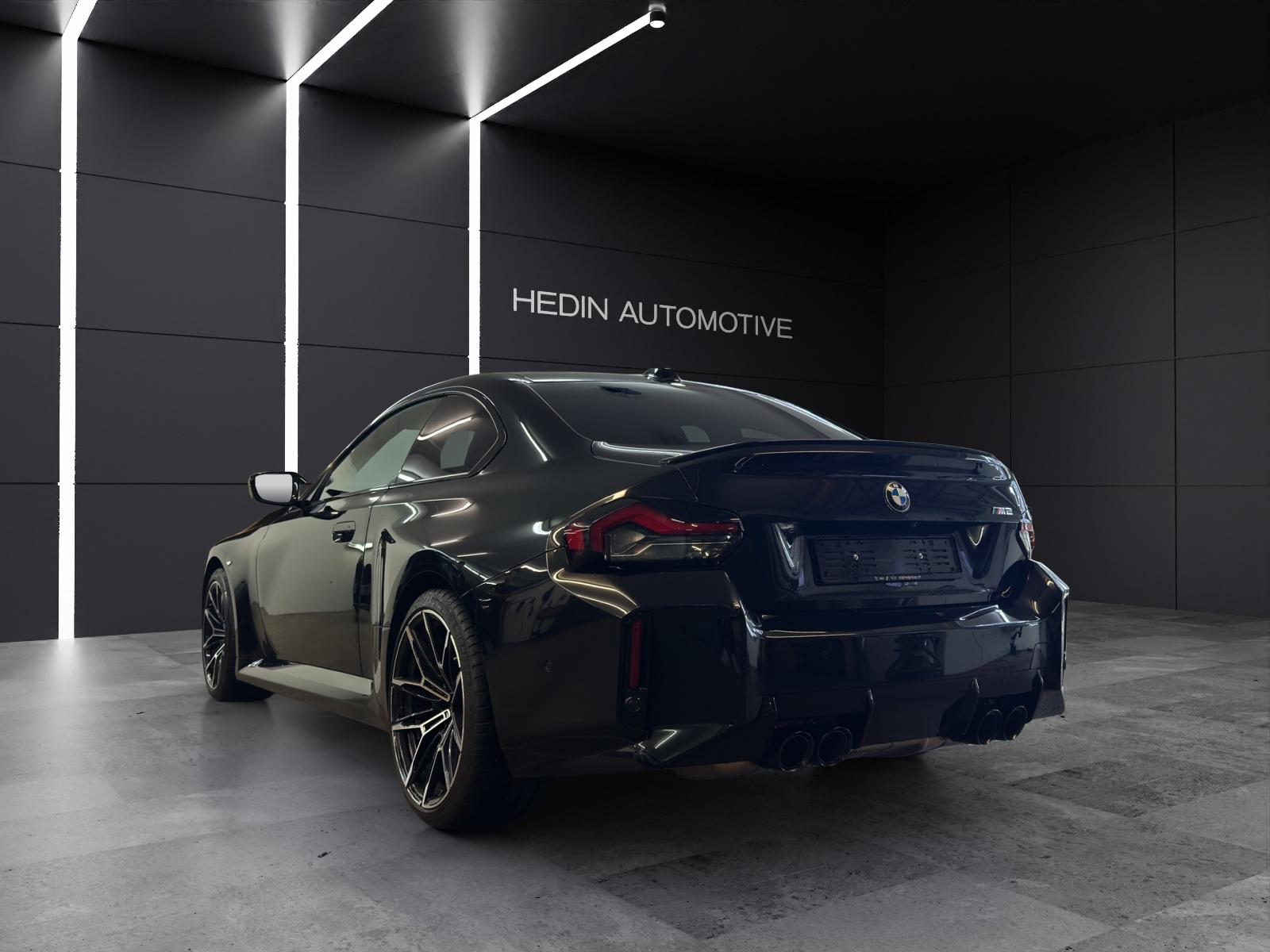 BMW M2 Coupé-showroom-element-2