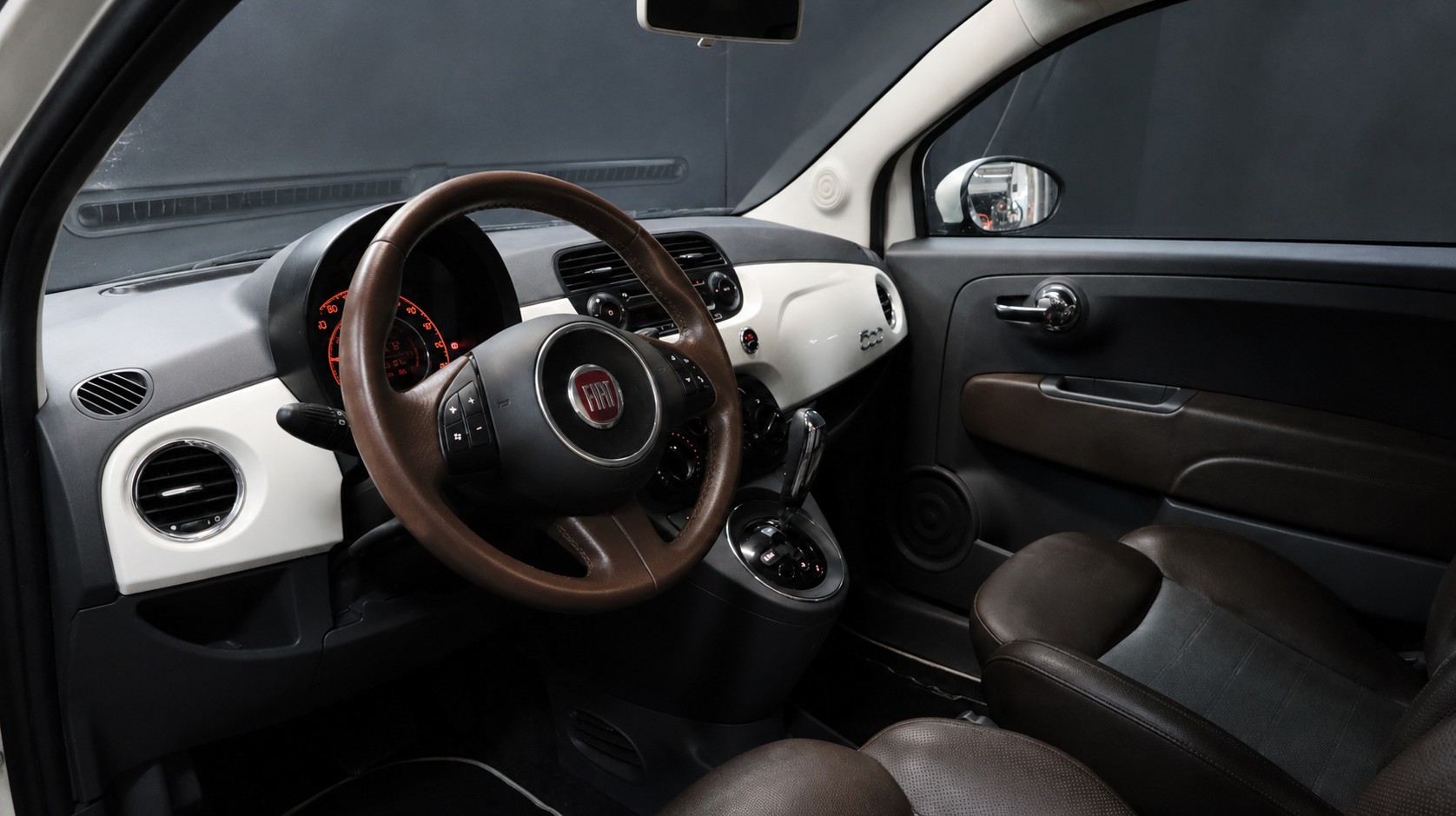 FIAT 500 1.4 16V Sport Dual.-showroom-element-3