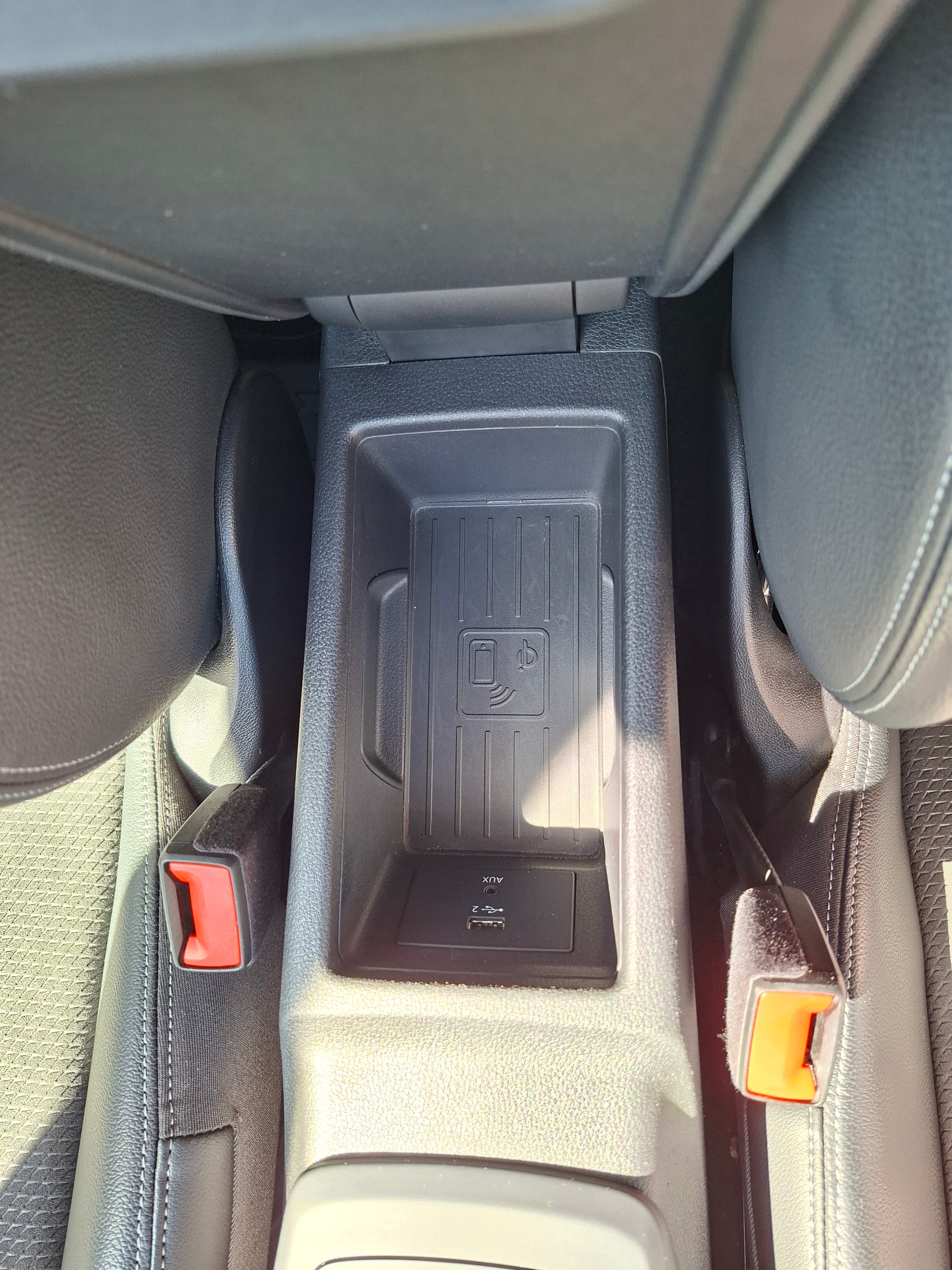 AUDI Q2 2.0 TFSI quattro S-tronic-image-13