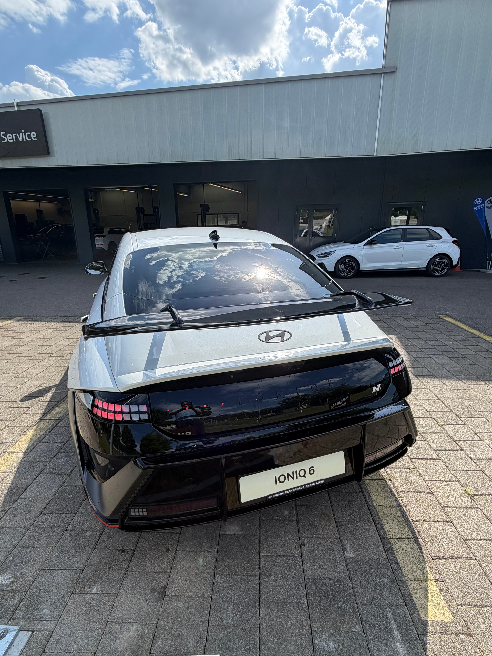 HYUNDAI Ioniq 6 84kWh N 4WD-showroom-element-2