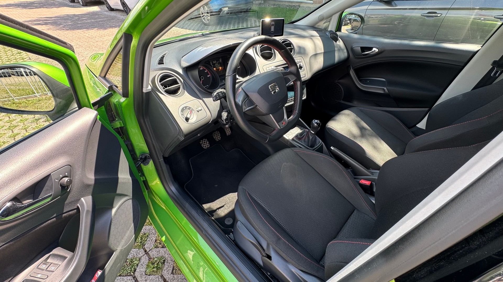 SEAT Ibiza 1.2 TSI FR Stopp-Start-image-5